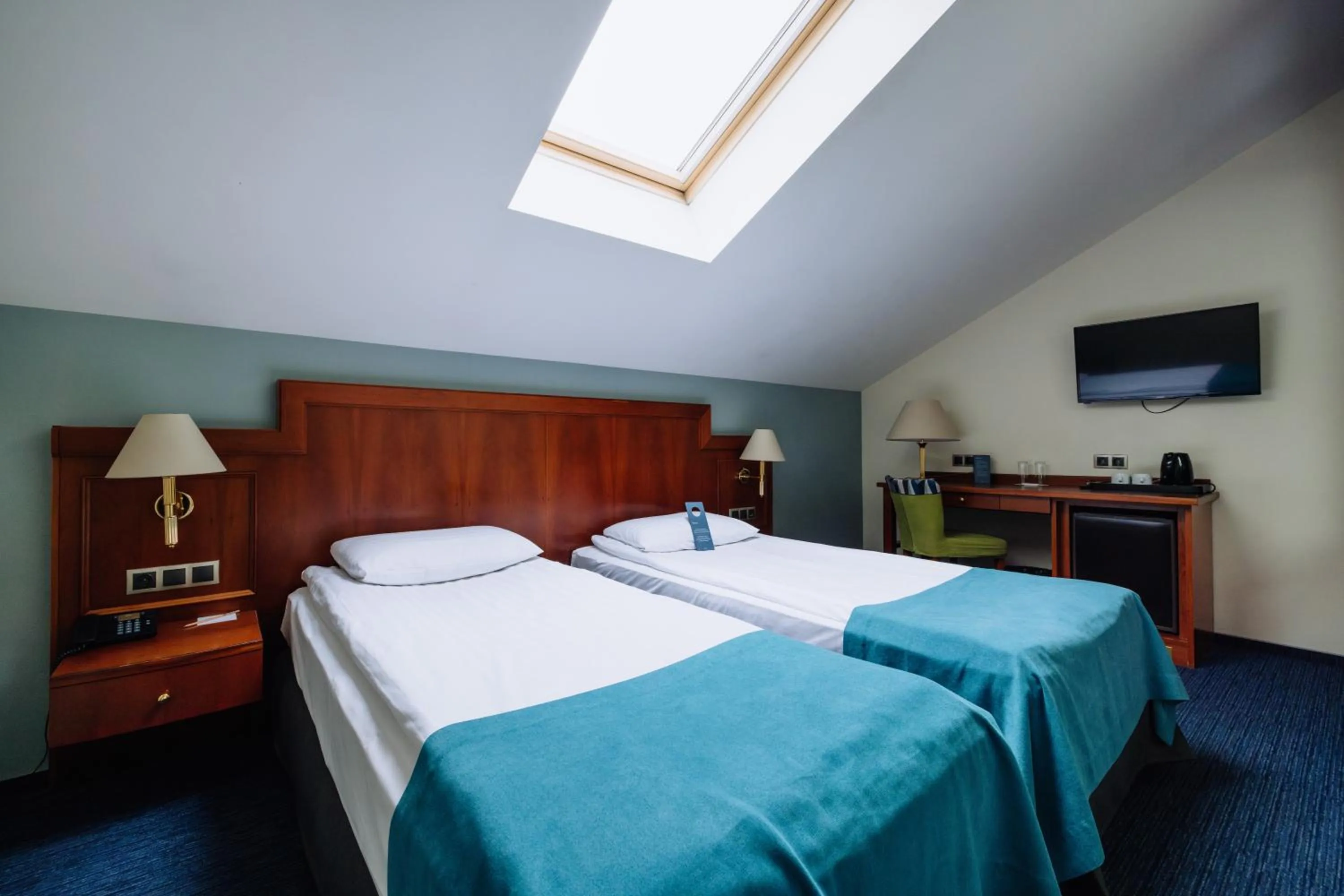 Bedroom, Bed in Hestia Hotel Jugend