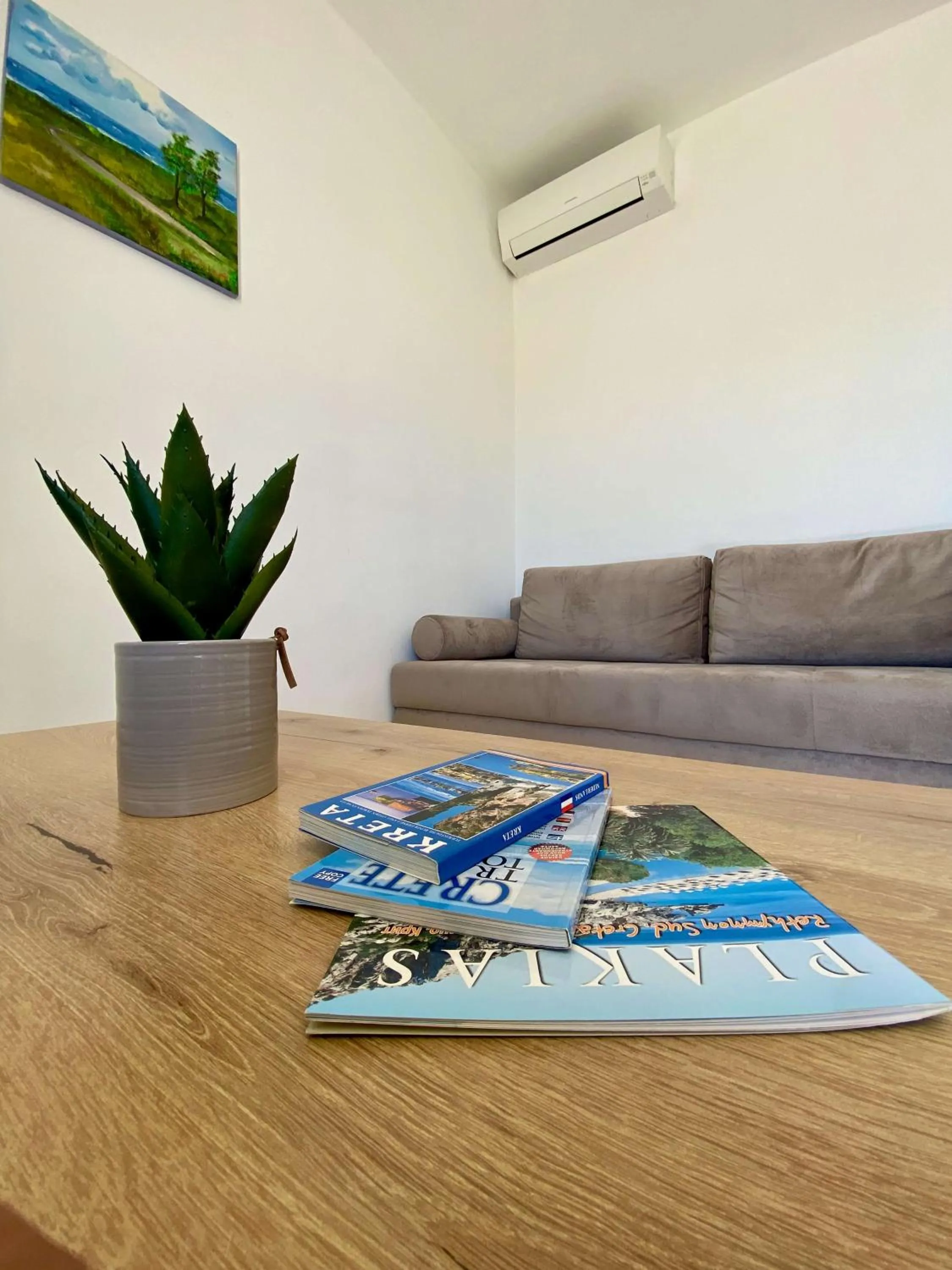 Living room in Manolis Apartments plakias