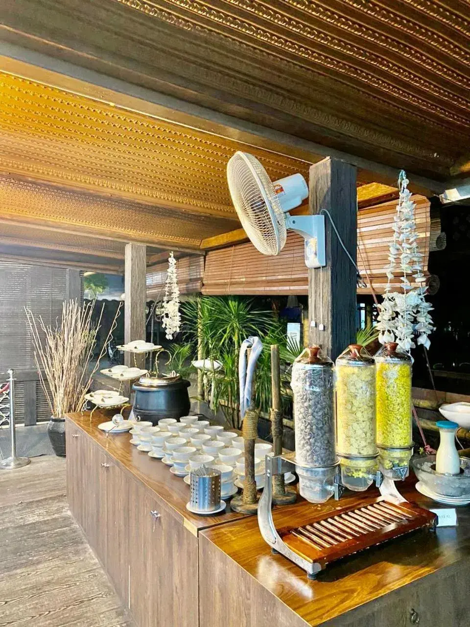 Buffet breakfast in De Baron Resort Buffet breakfast in De Baron Resort