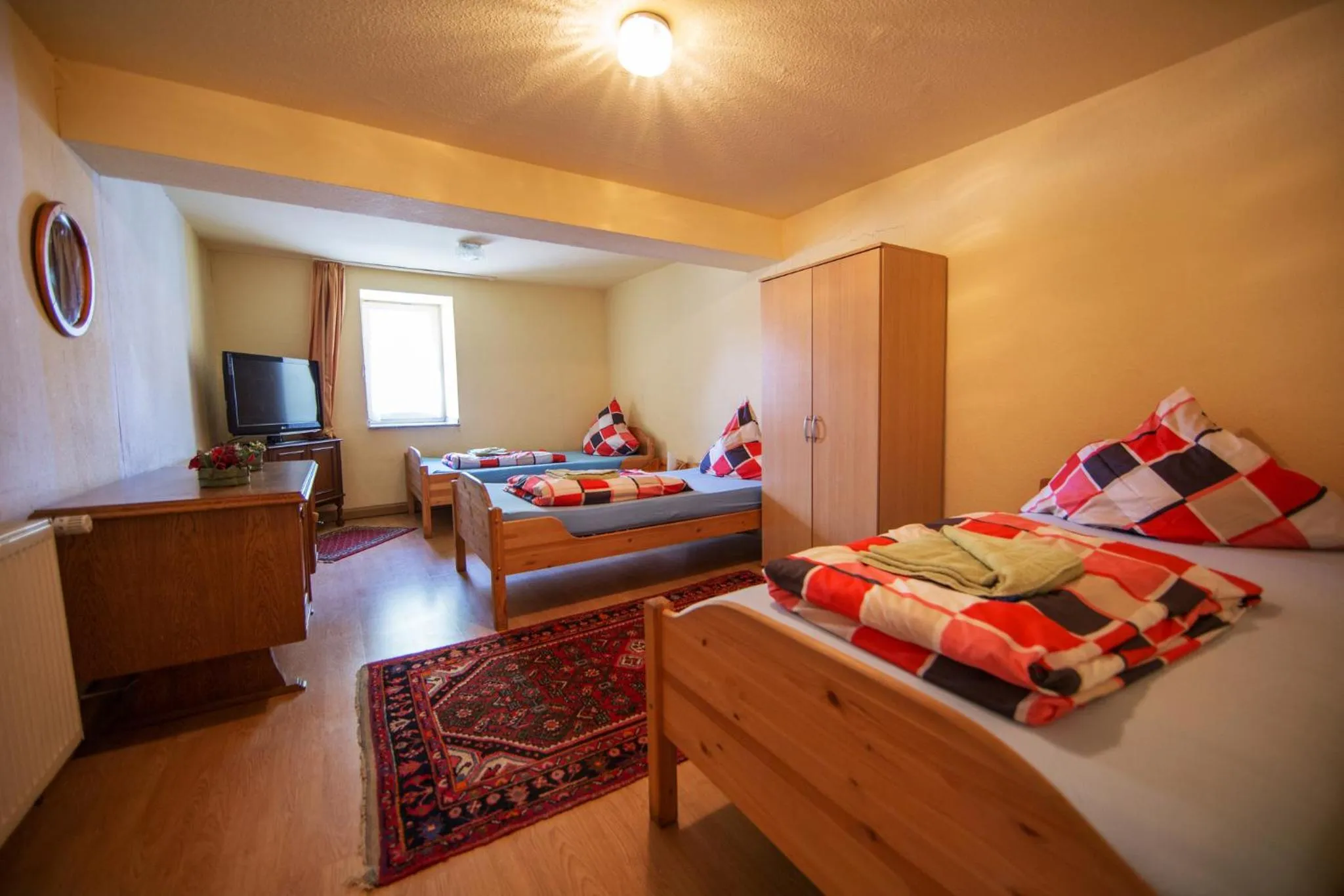 TV and multimedia, Bed in Hotel Schwan