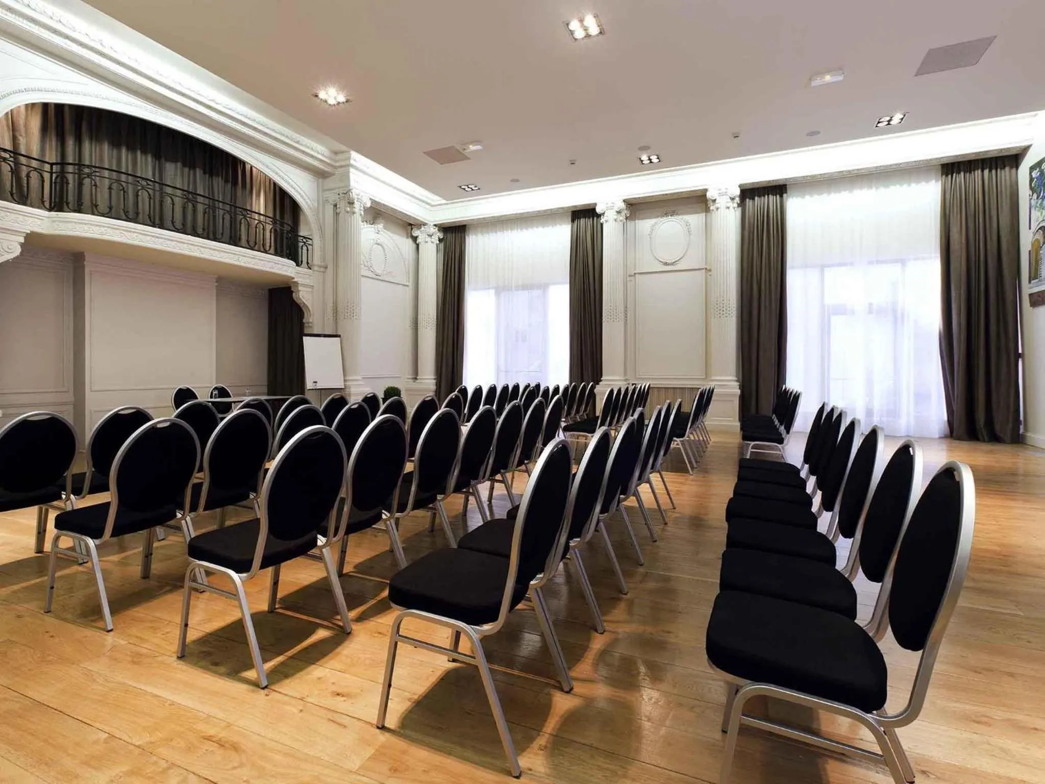 Meeting/conference room in Mercure Lille Roubaix Grand Hôtel