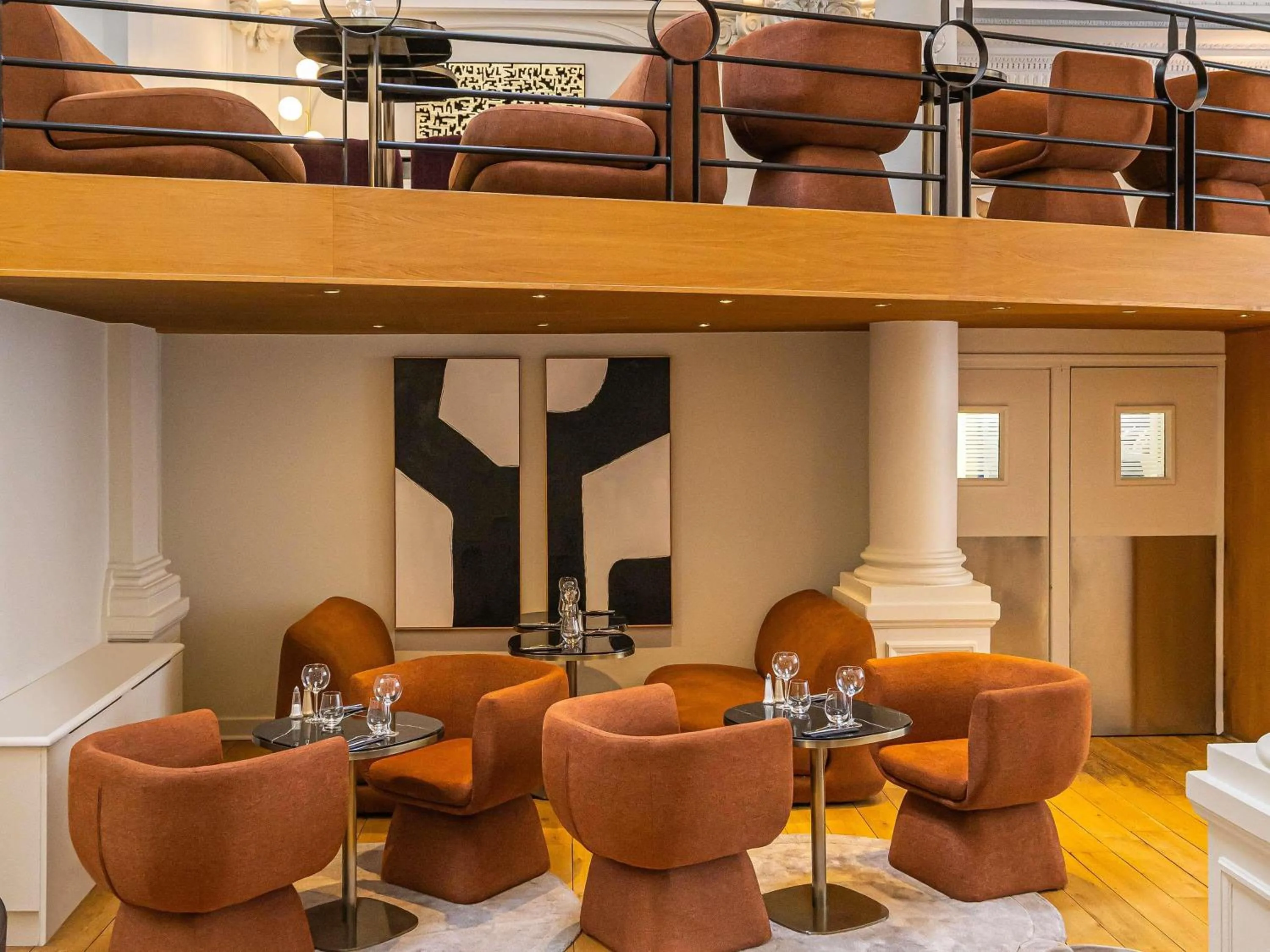 Restaurant/places to eat in Mercure Lille Roubaix Grand Hôtel