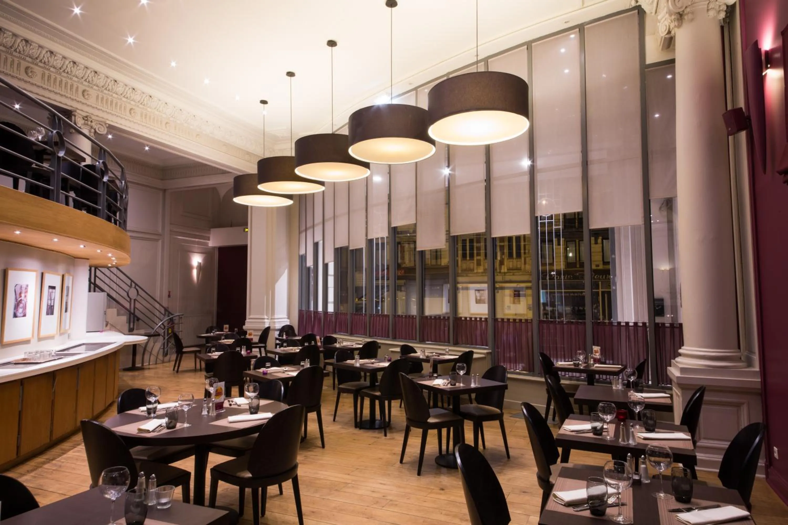 Restaurant/places to eat in Mercure Lille Roubaix Grand Hôtel