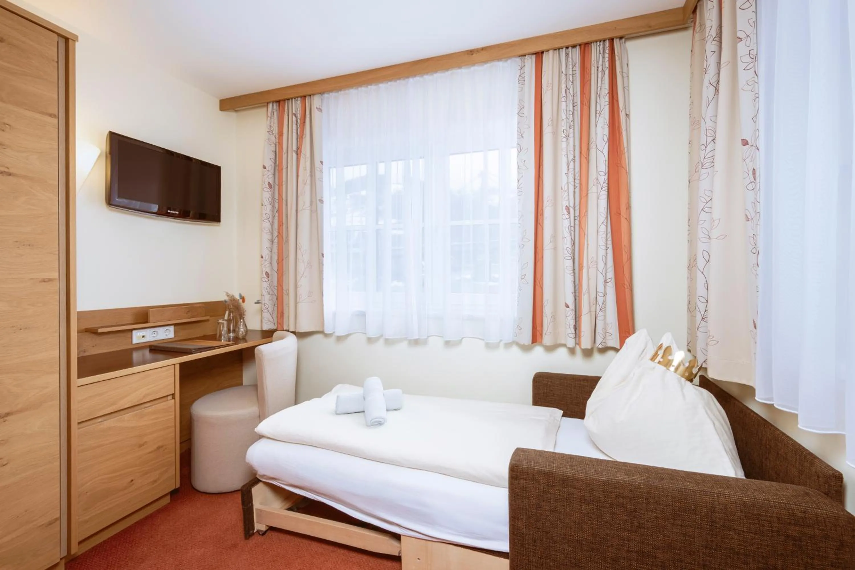 Bed in Hotel Bachschmied
