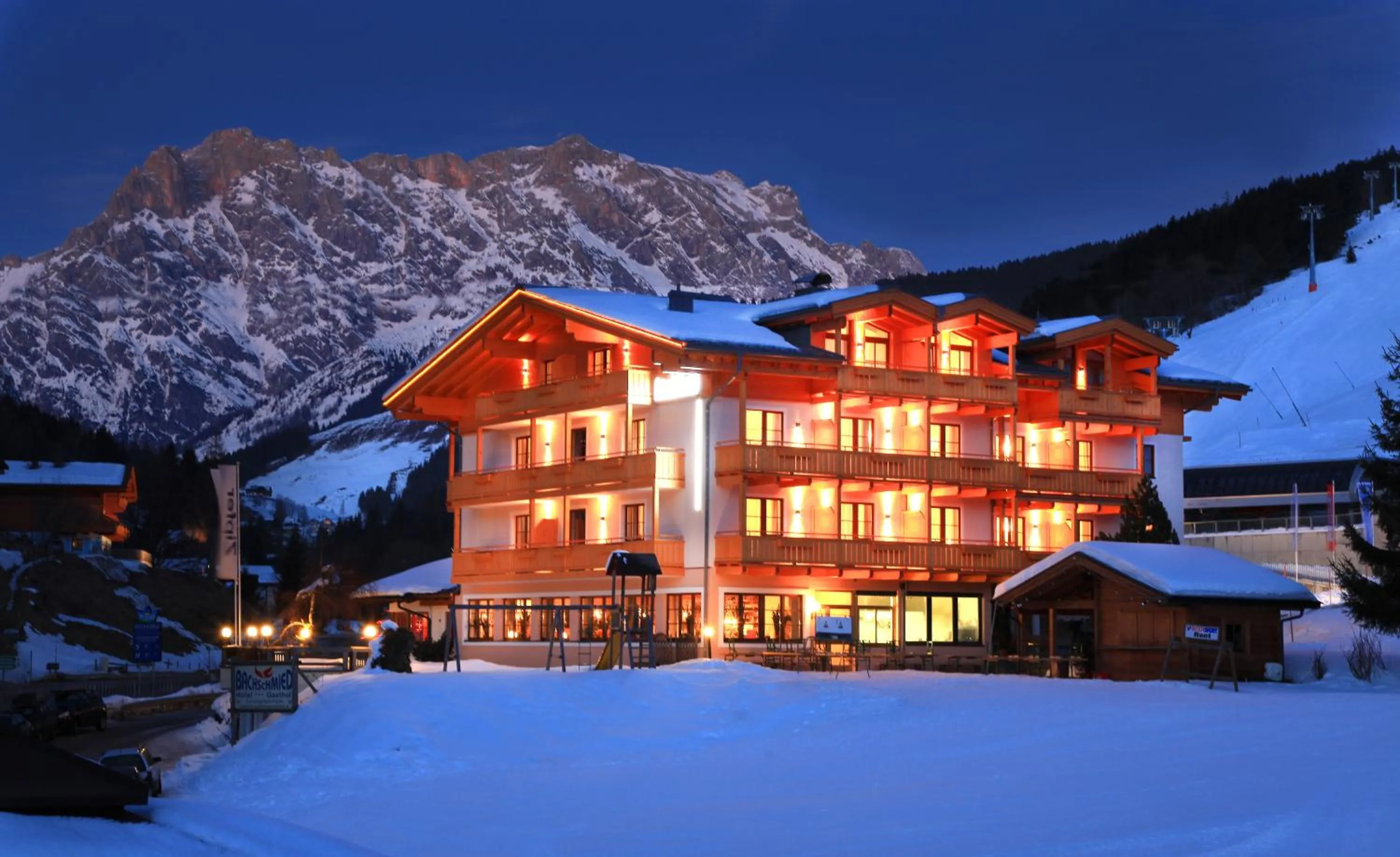 Property building in Hotel Bachschmied