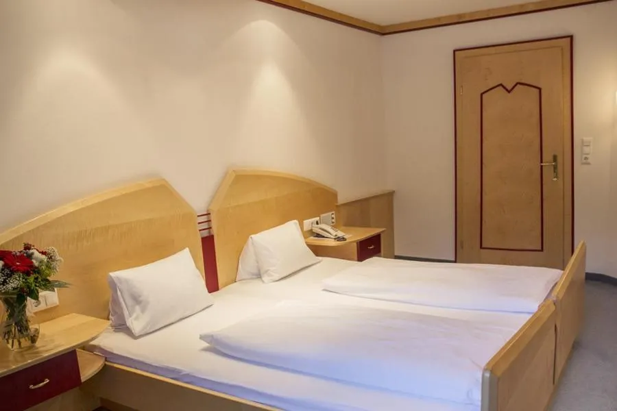 Bed in Alpensporthotel Mutterberg