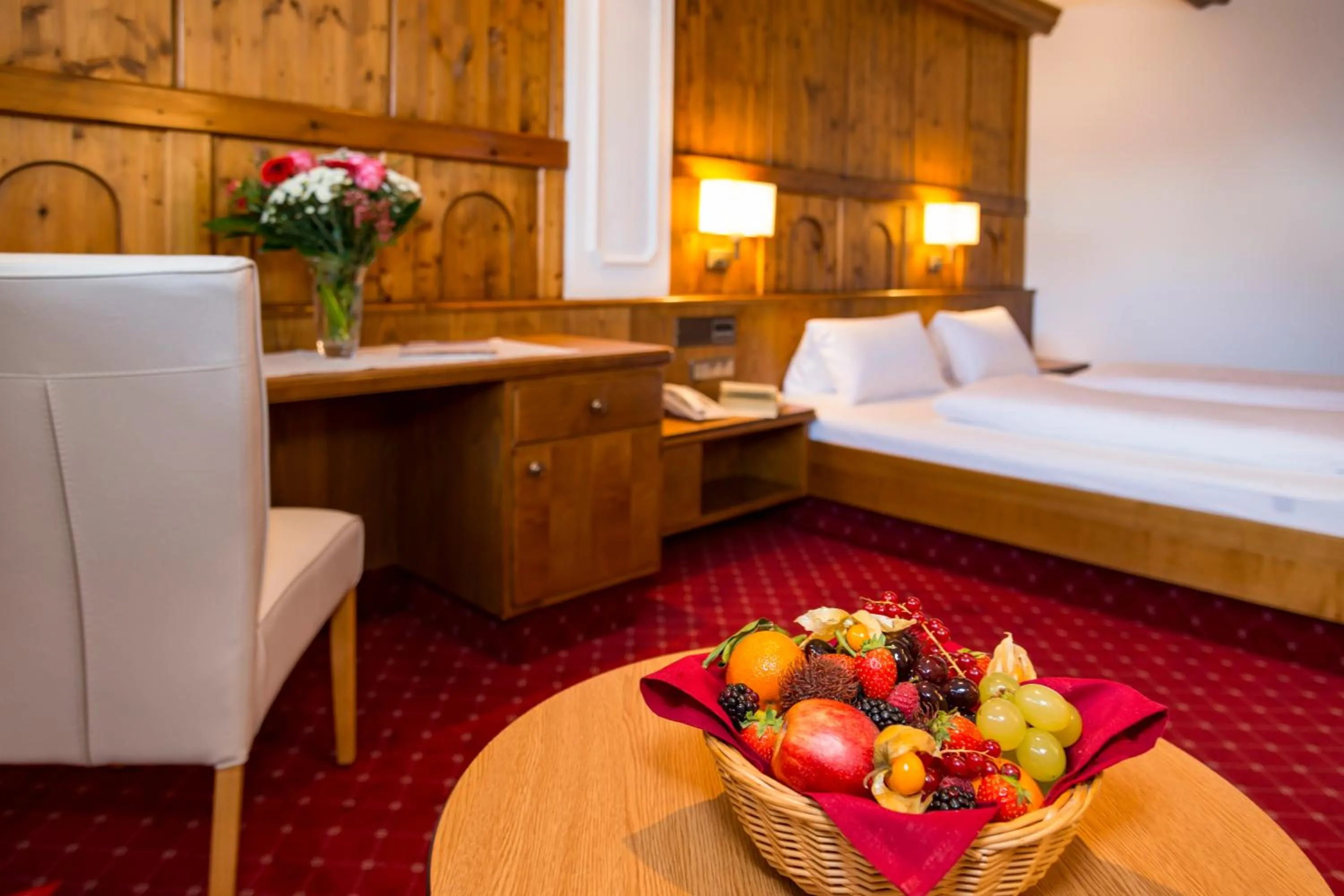 Photo of the whole room, Bed in Alpensporthotel Mutterberg