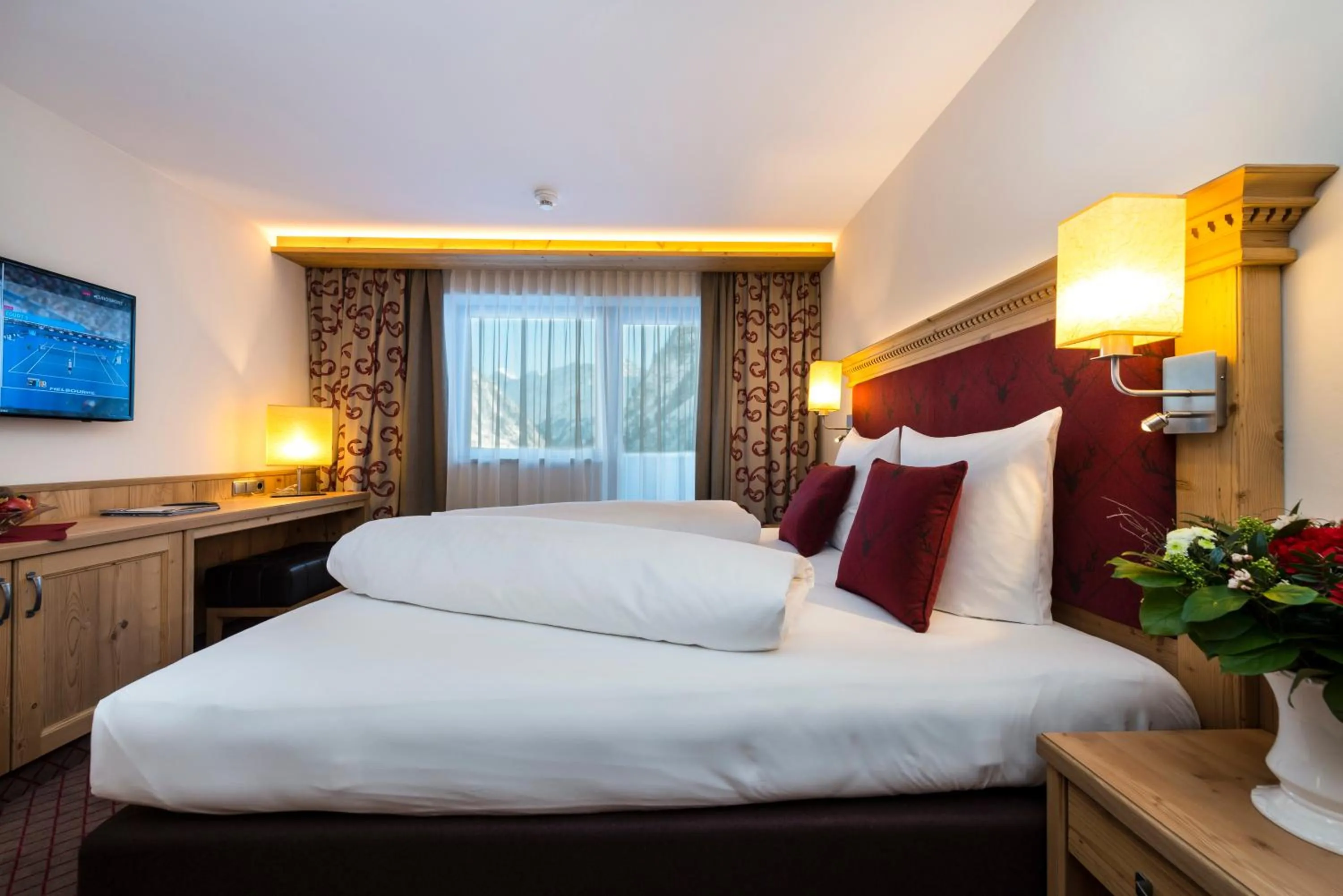 Bed in Alpensporthotel Mutterberg
