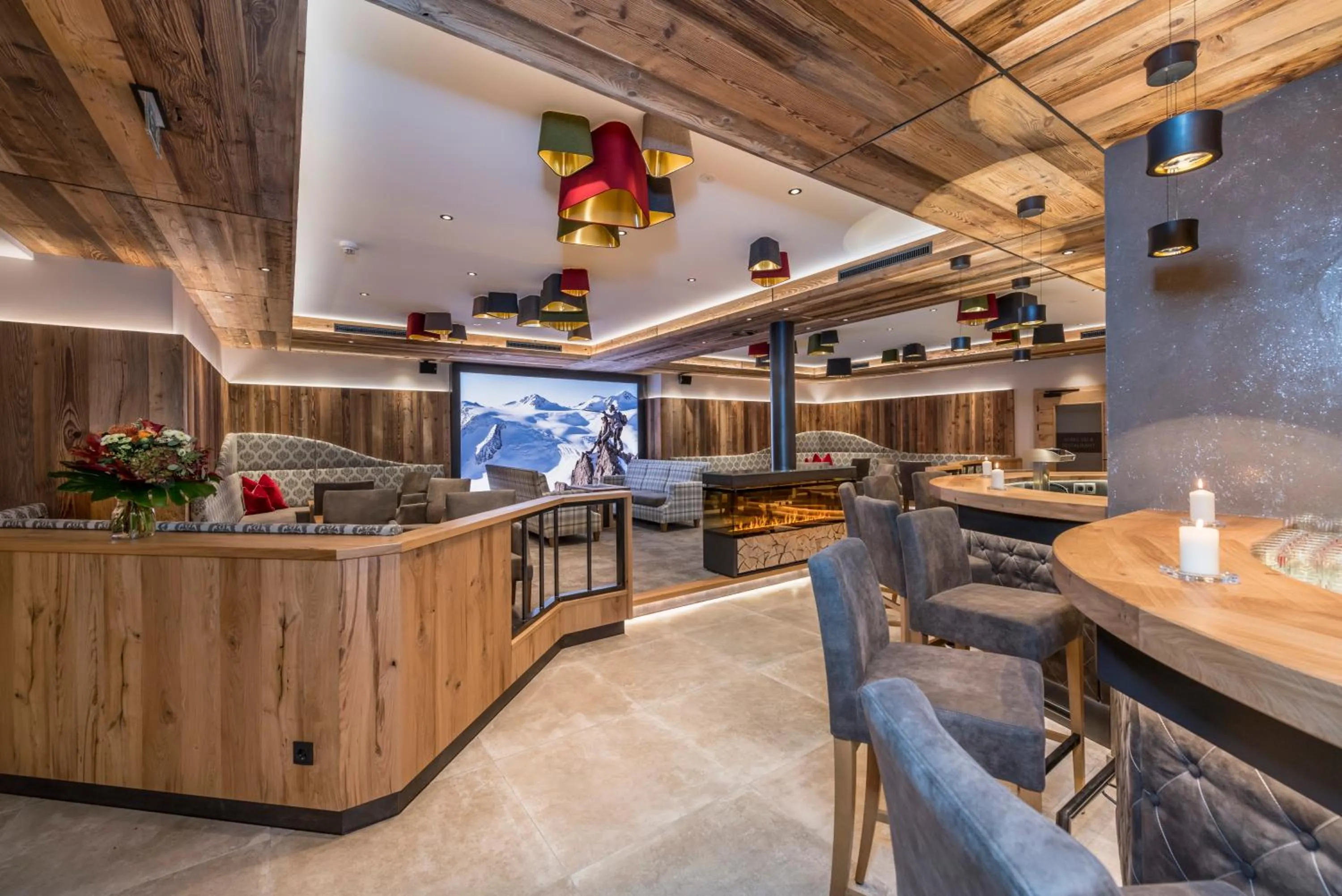 Lobby or reception in Alpensporthotel Mutterberg