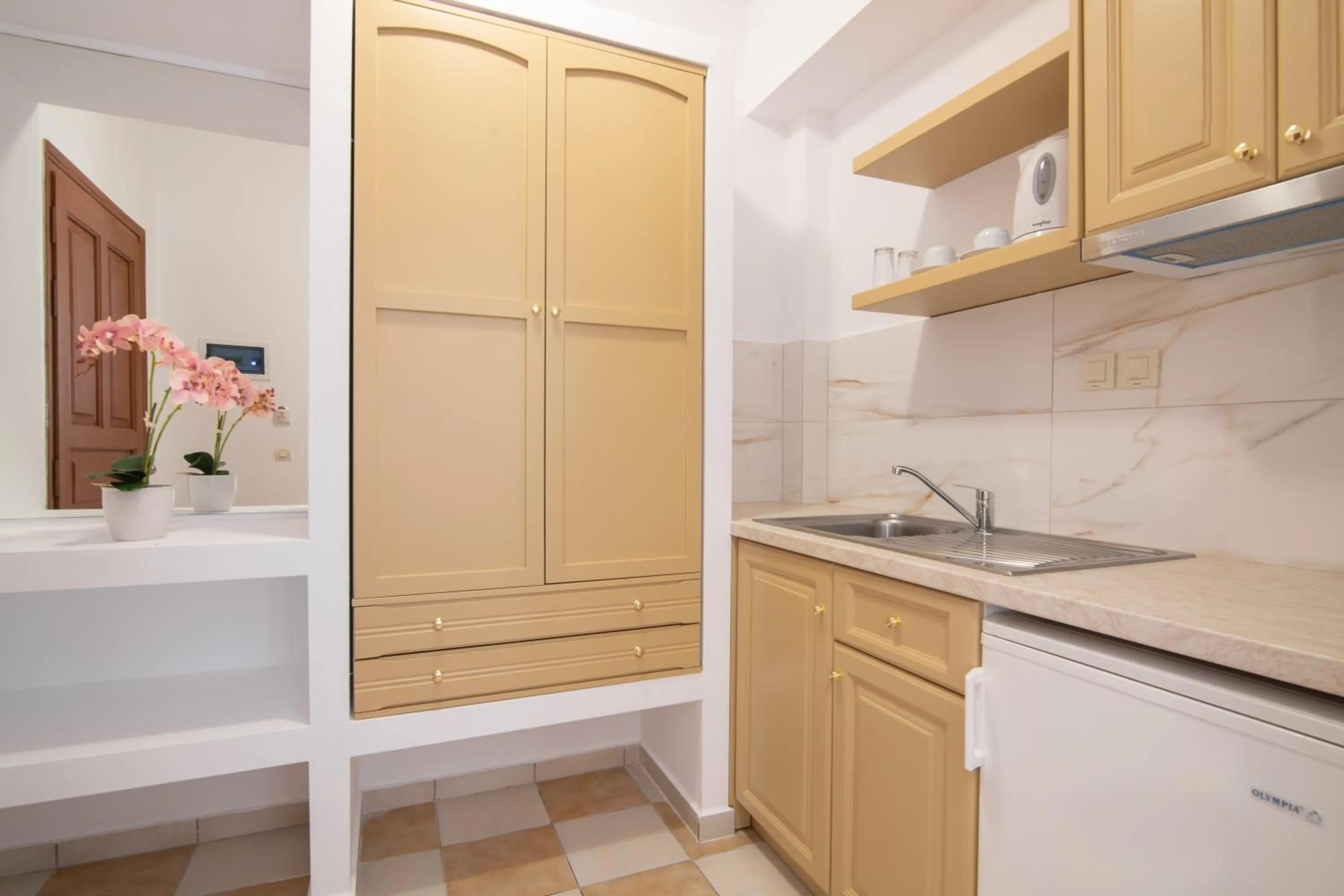 Kitchen or kitchenette in Sea View Village