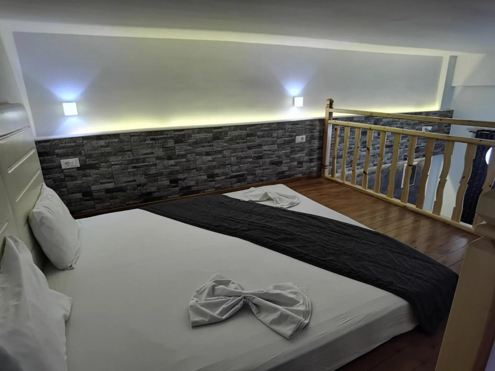 Vlycha Beach Apartments