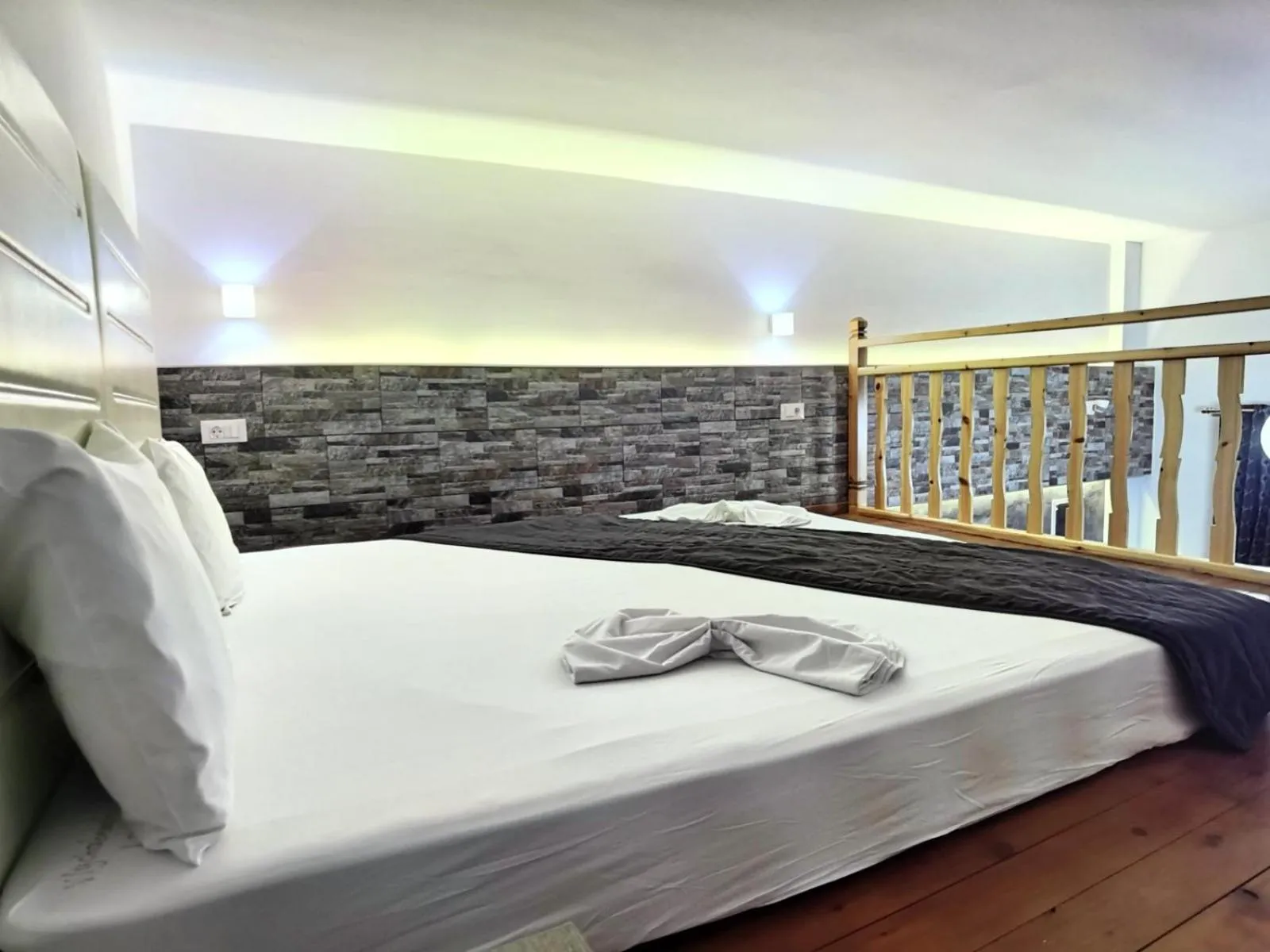 Vlycha Beach Apartments