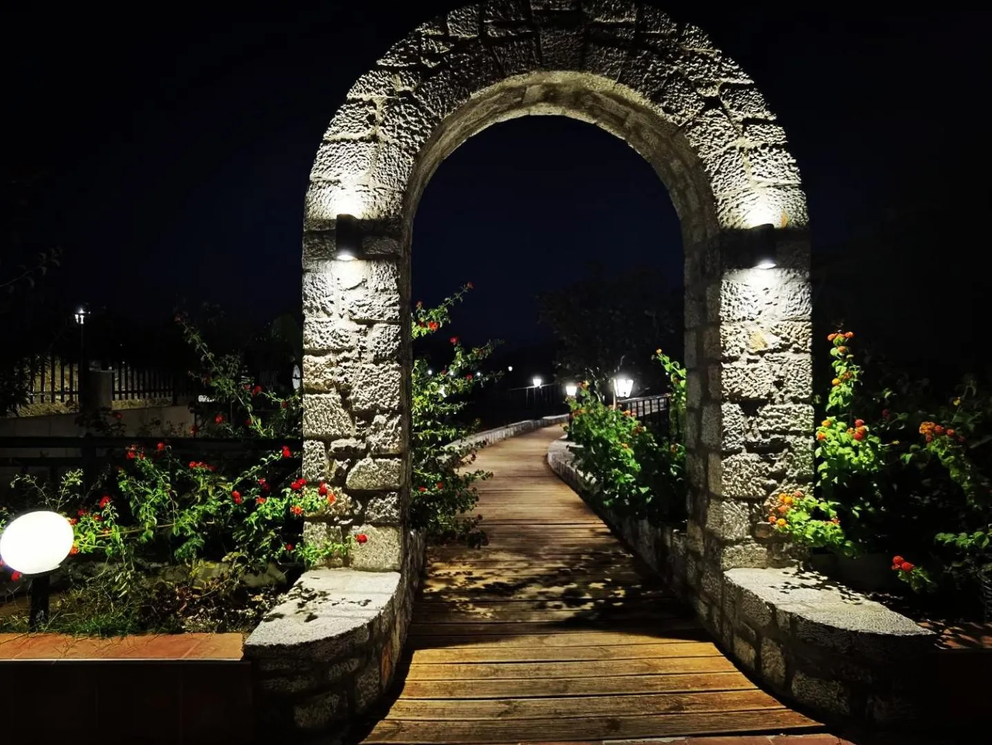 Night in Vlycha Beach Apartments