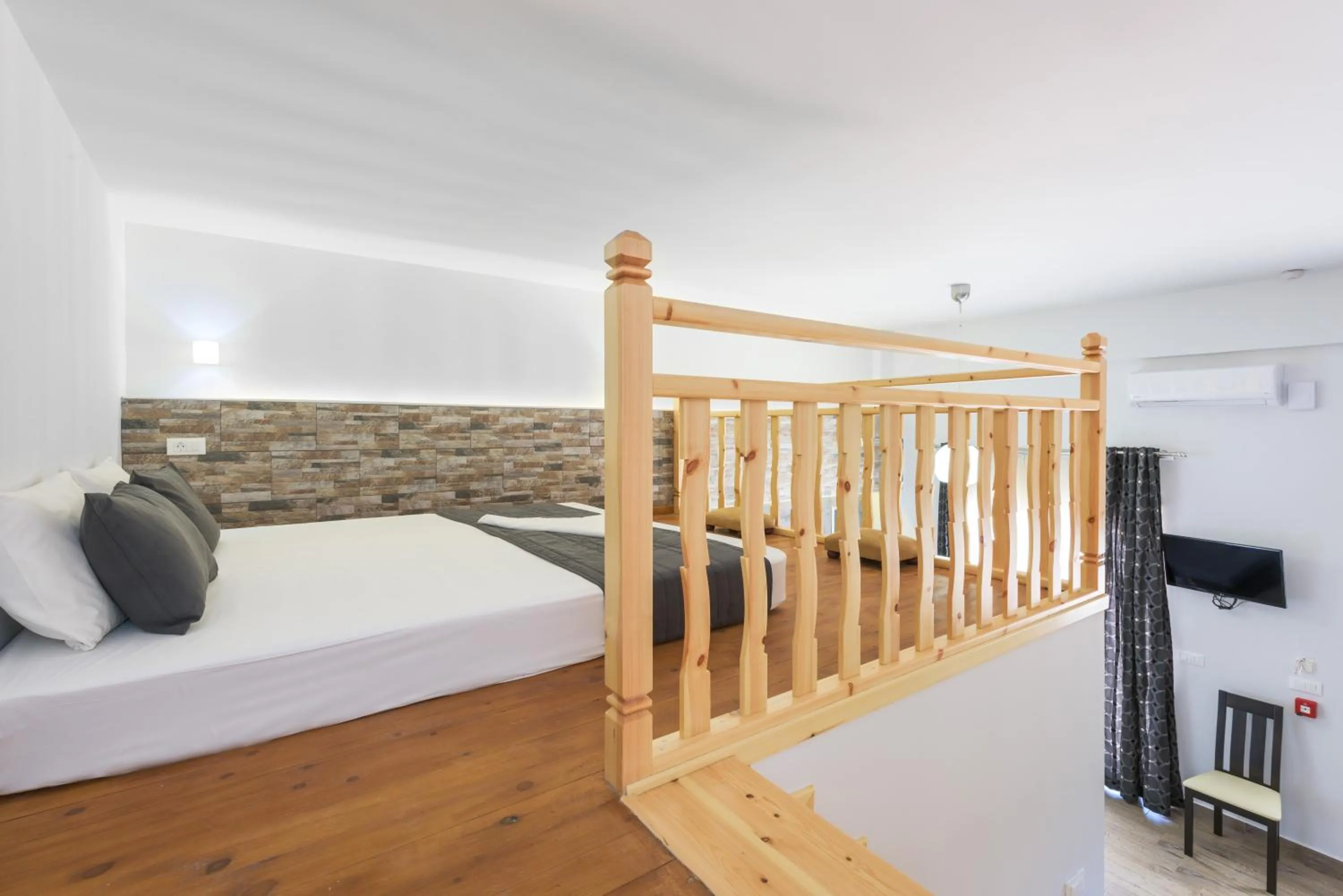 Vlycha Beach Apartments