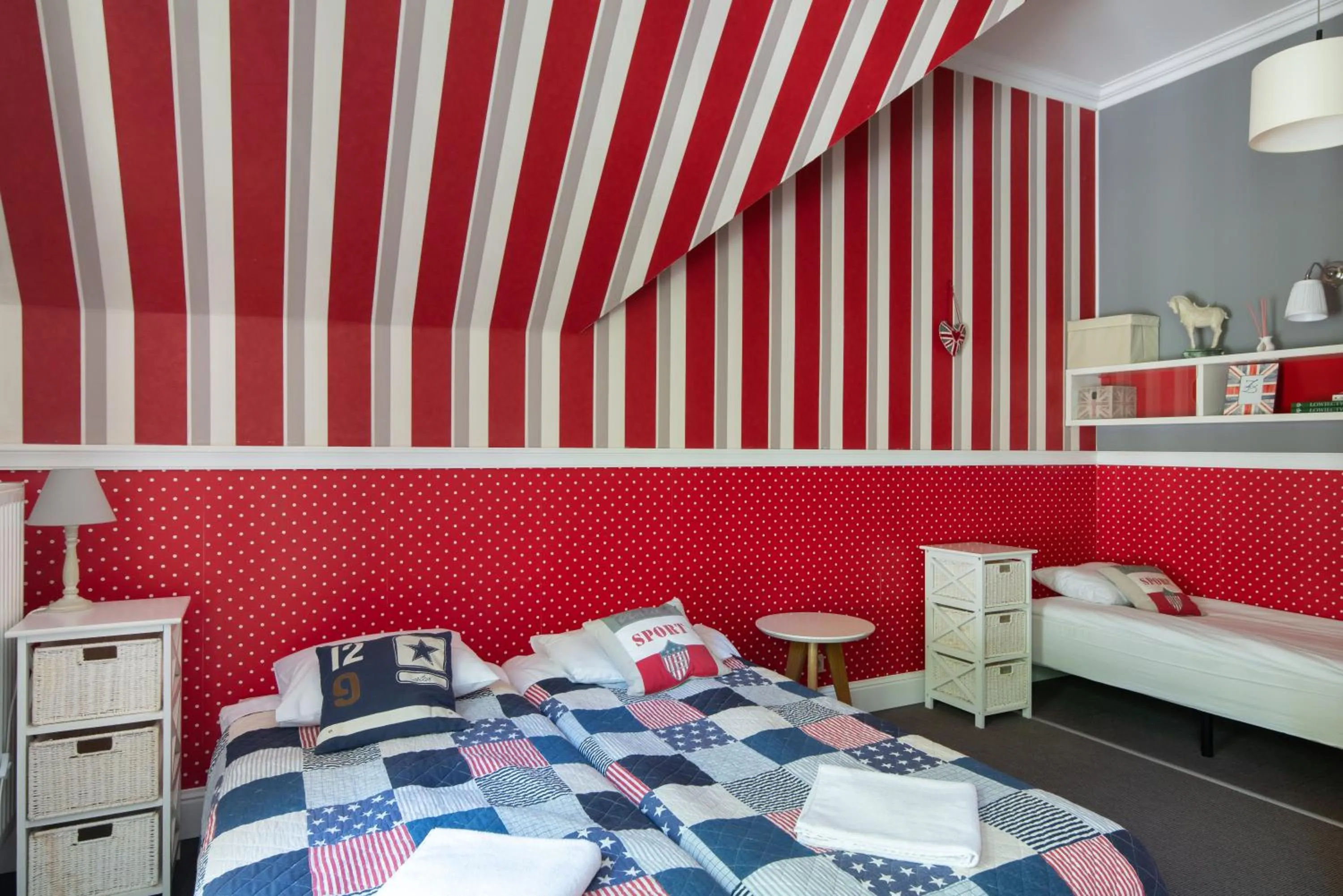 Bedroom, Bed in Dwór Złotopolska Dolina Mansion House