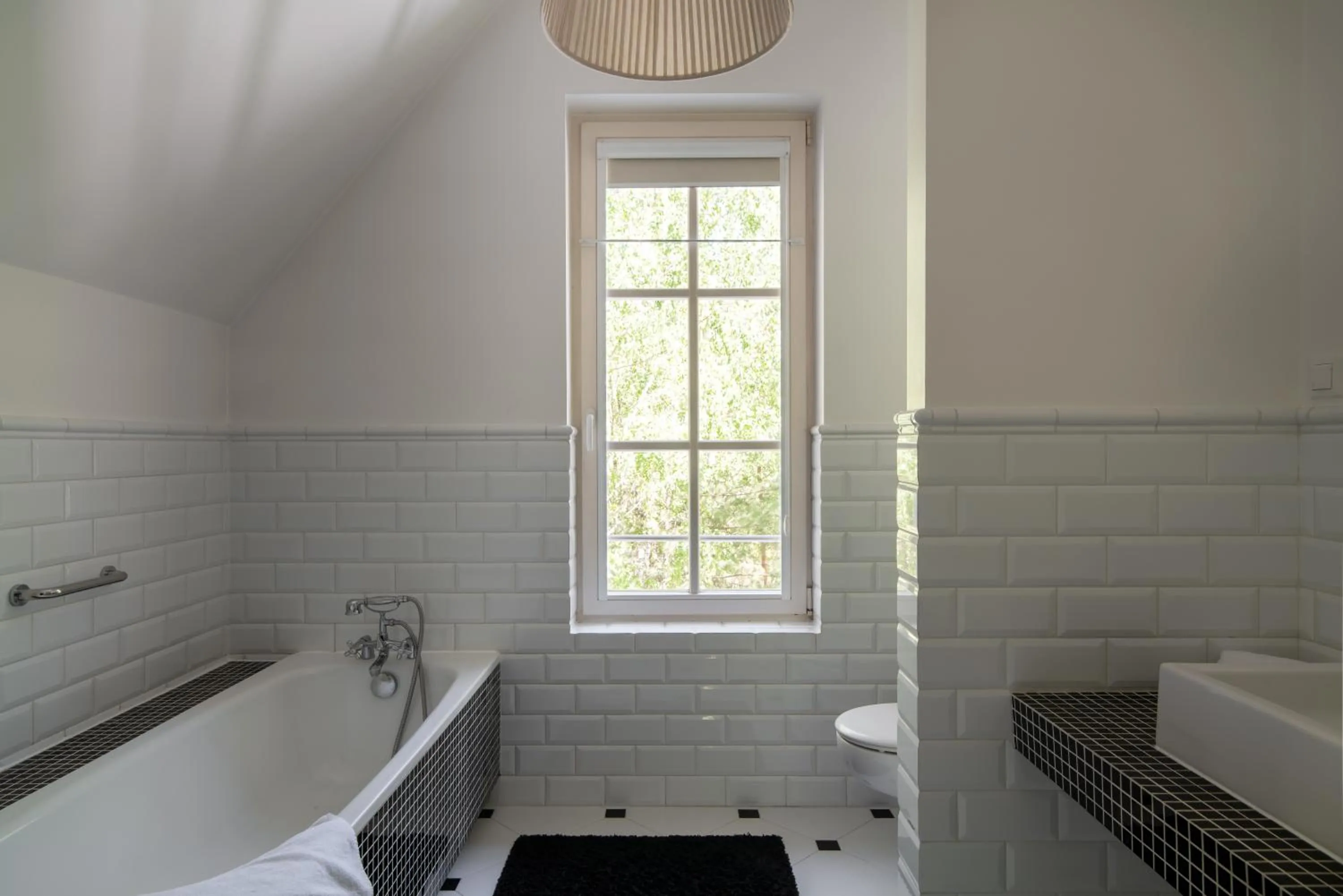 Bath in Dwór Złotopolska Dolina Mansion House