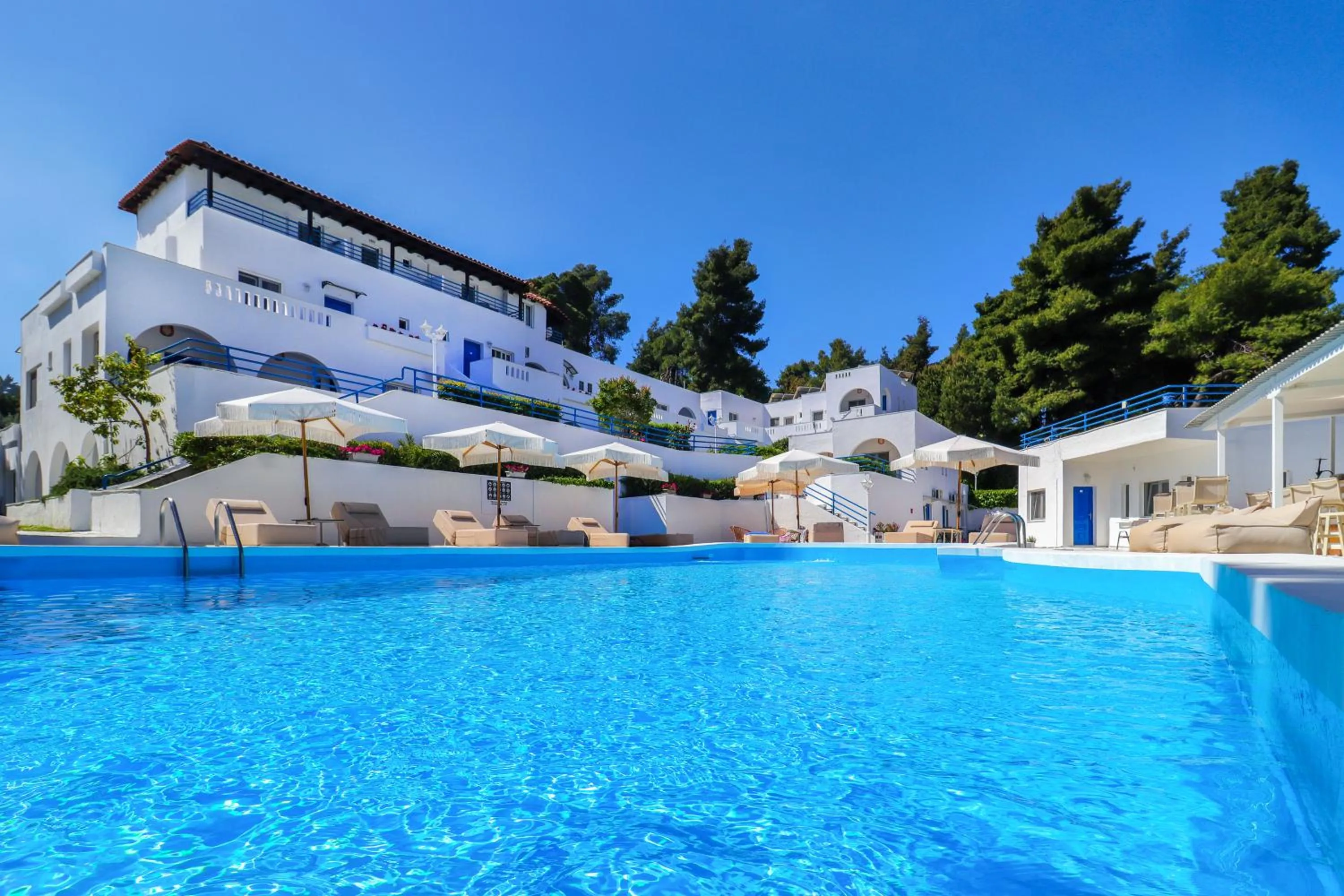 Property building in Theo Bungalows Boutique Hotel