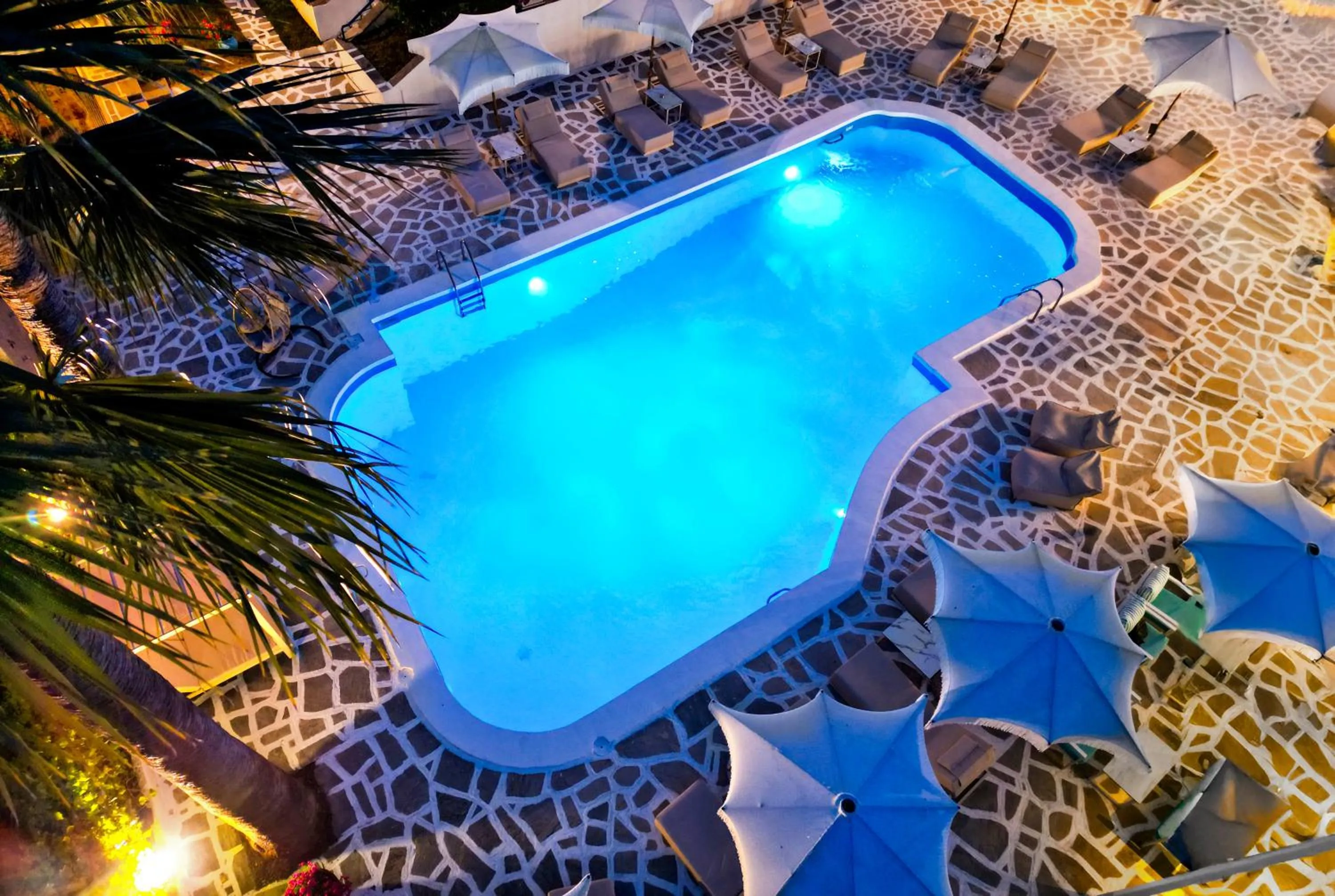 Night in Theo Bungalows Boutique Hotel