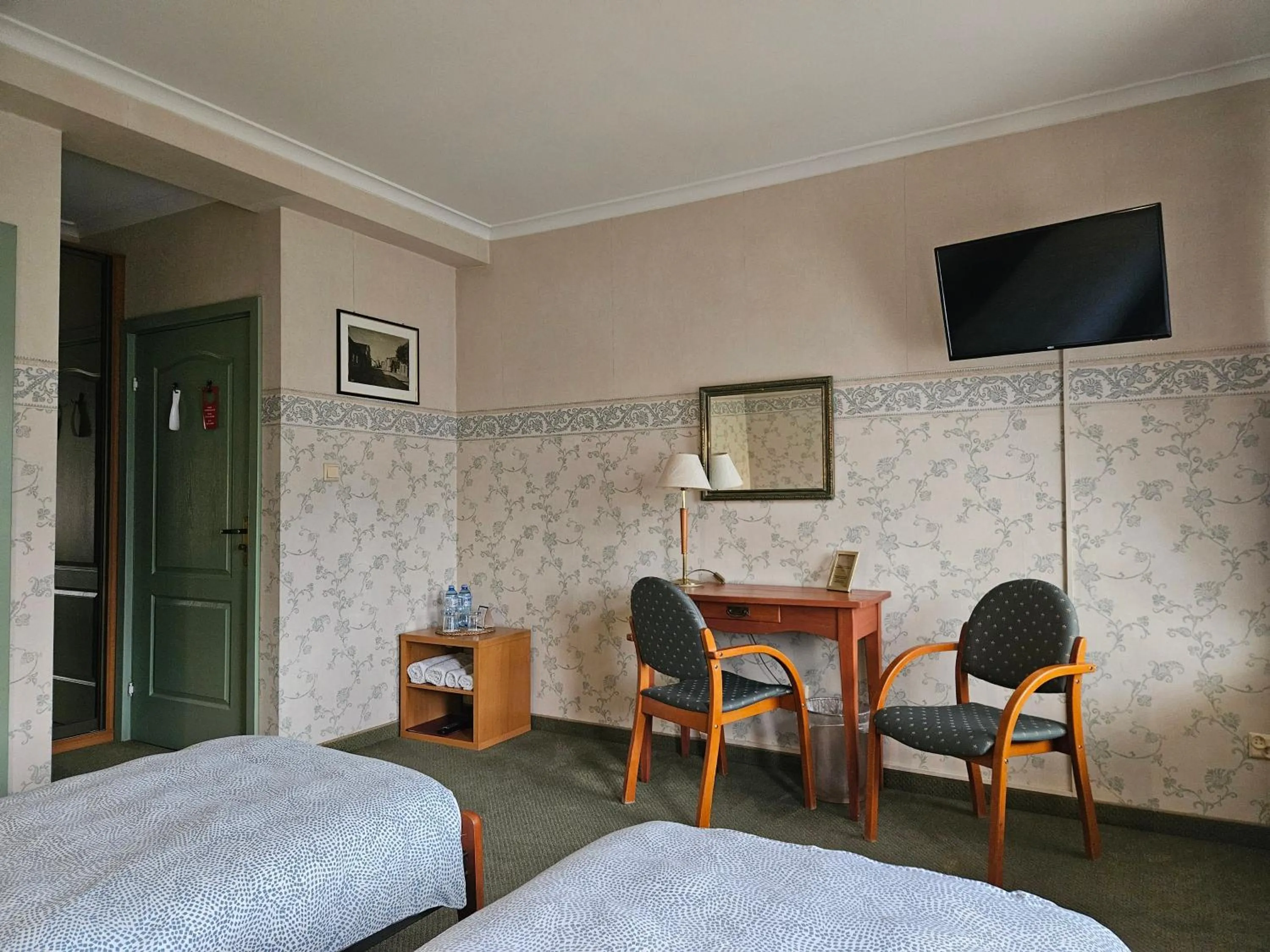 Bed in Hotel Marmułowski