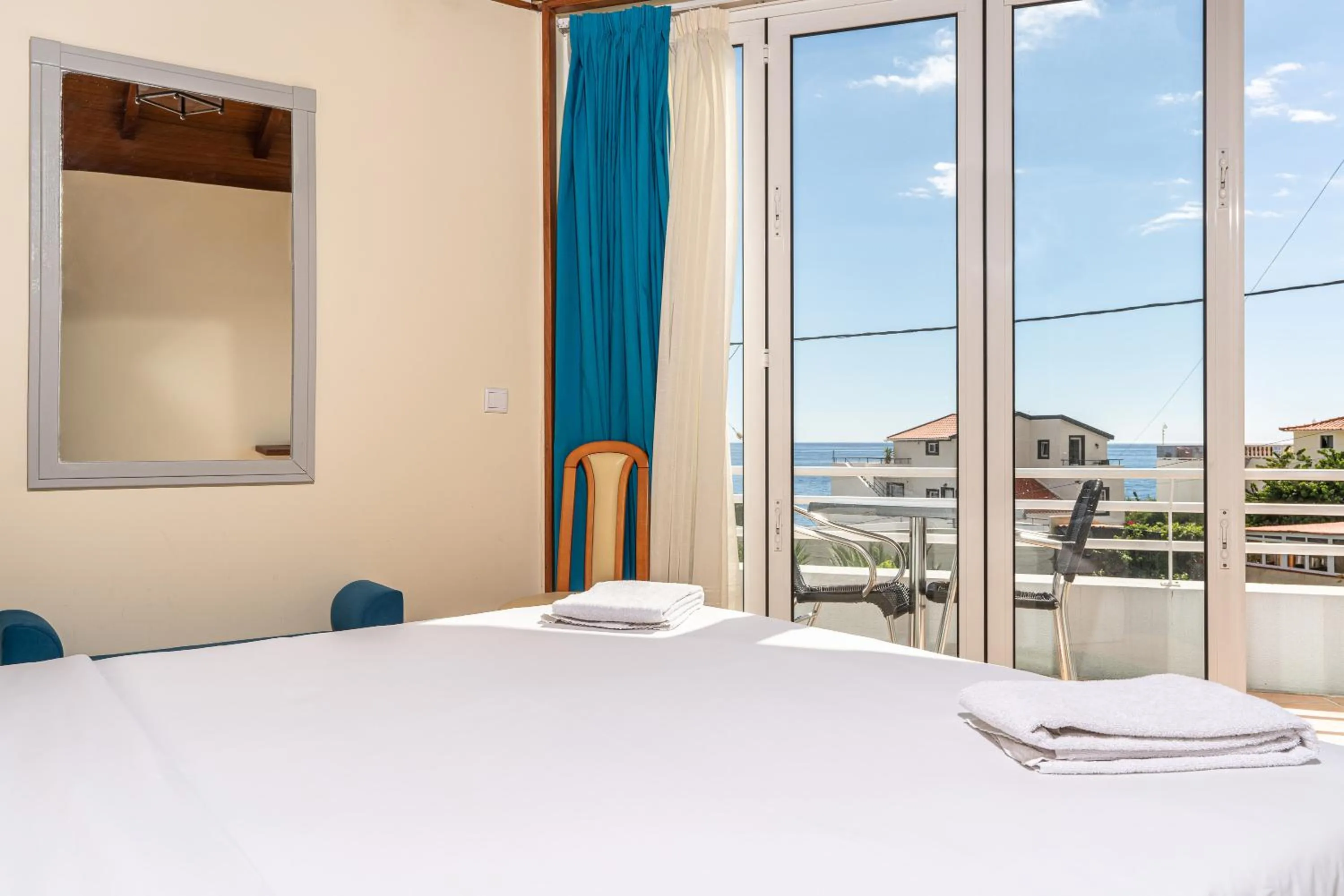 Balcony/Terrace, Bed in TarmarPlace