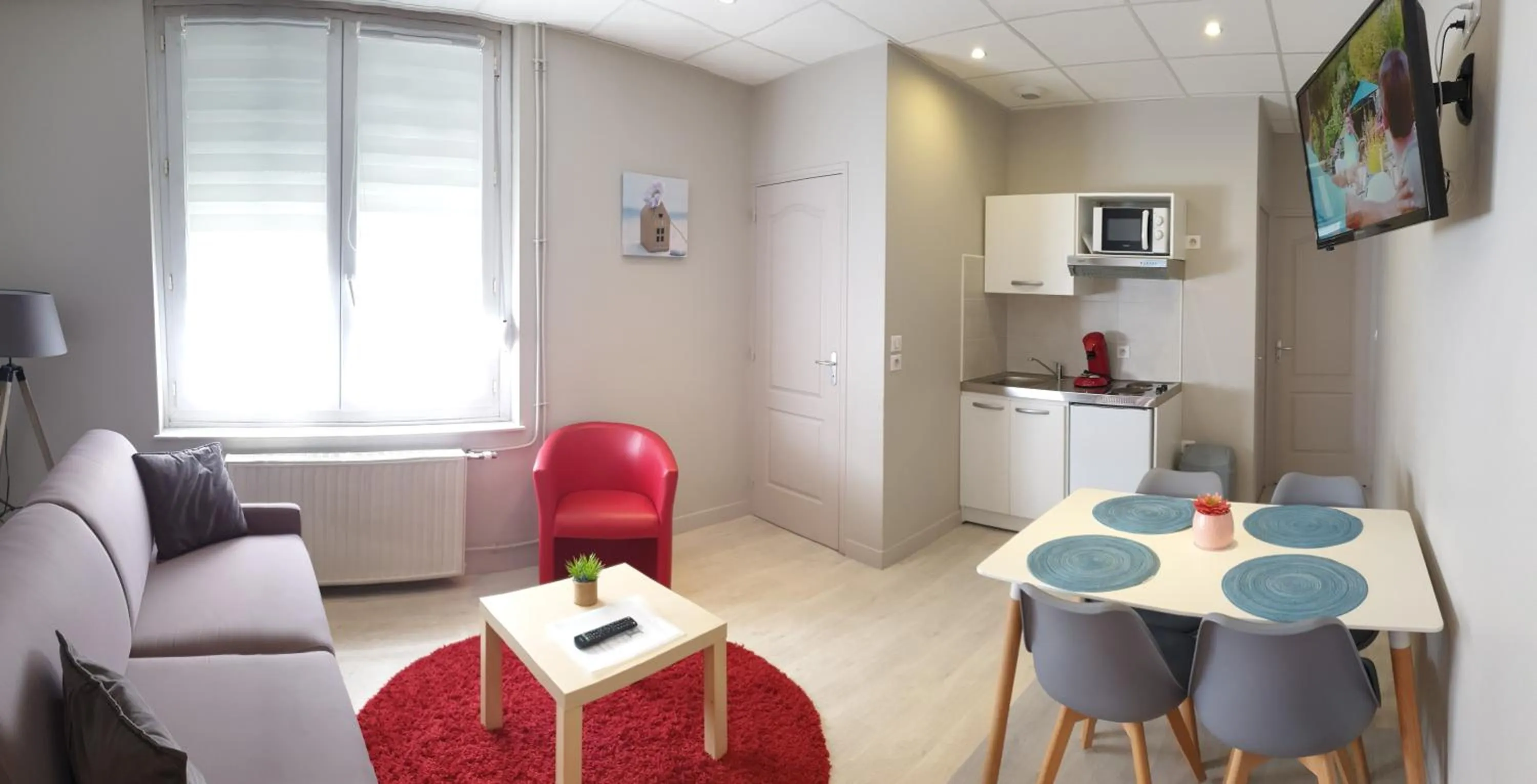 Kitchen or kitchenette in Hotel de la Terrasse