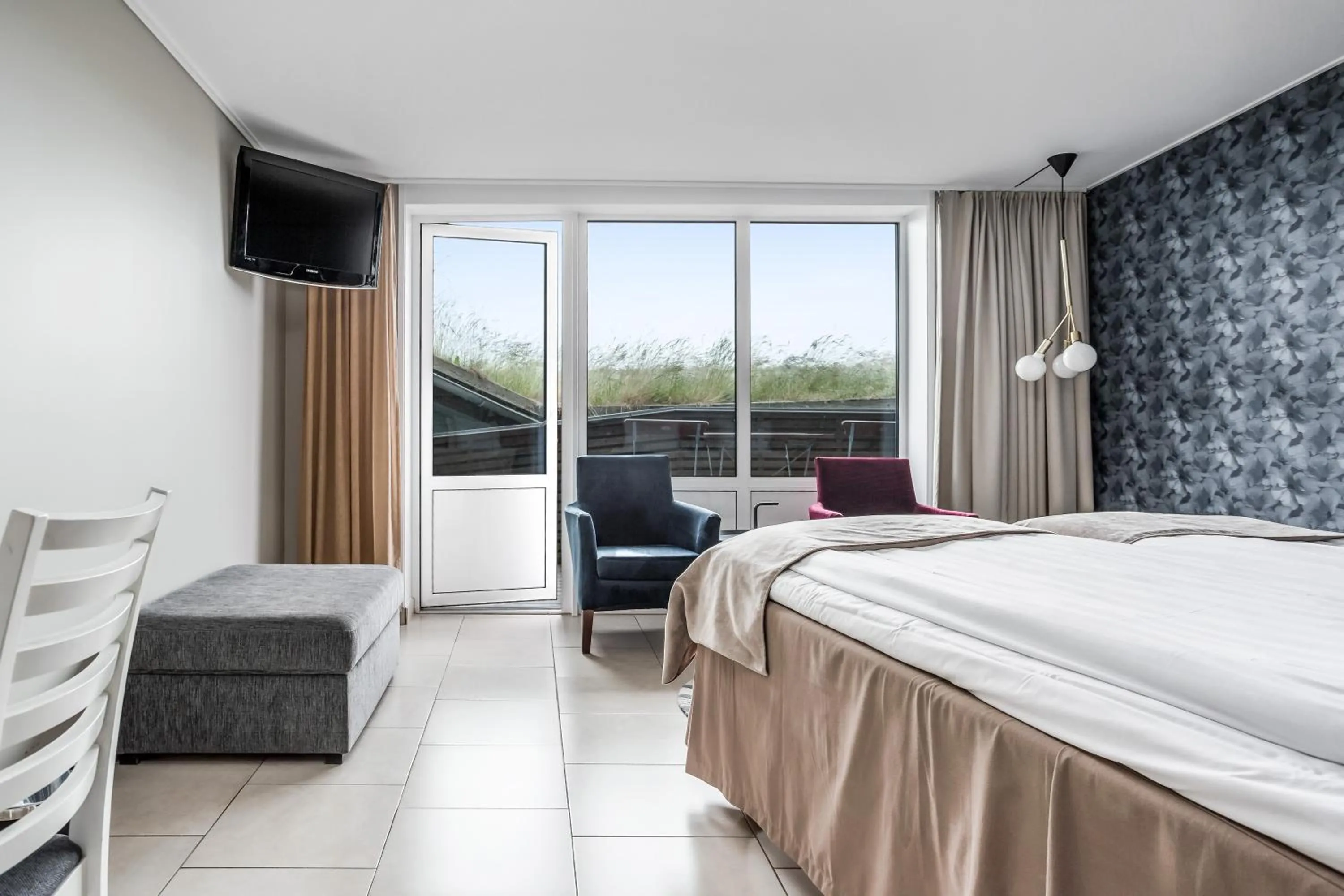 TV and multimedia, Bed in Hotell och Restaurang Hovs Hallar