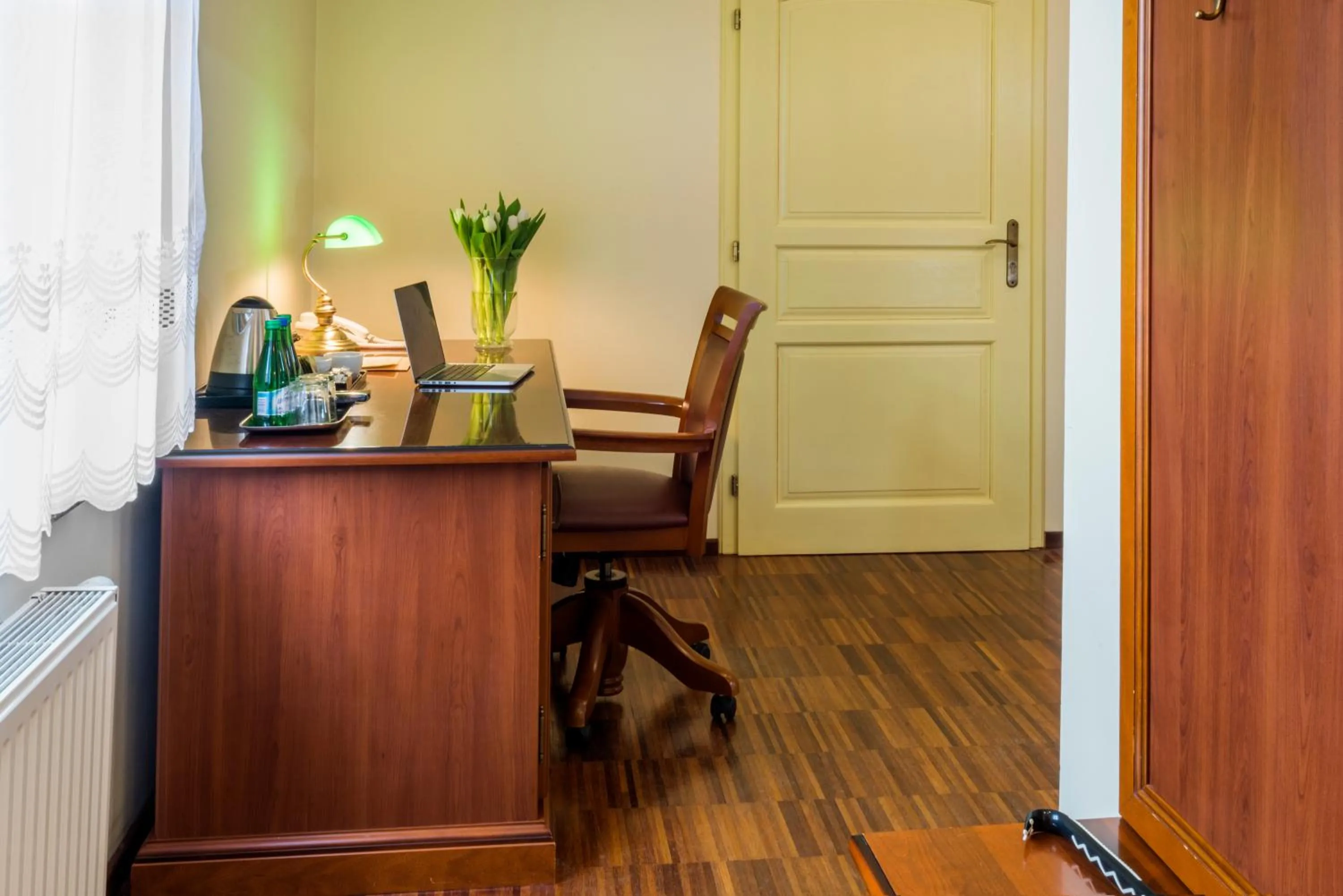 Living room in Dworek 1885