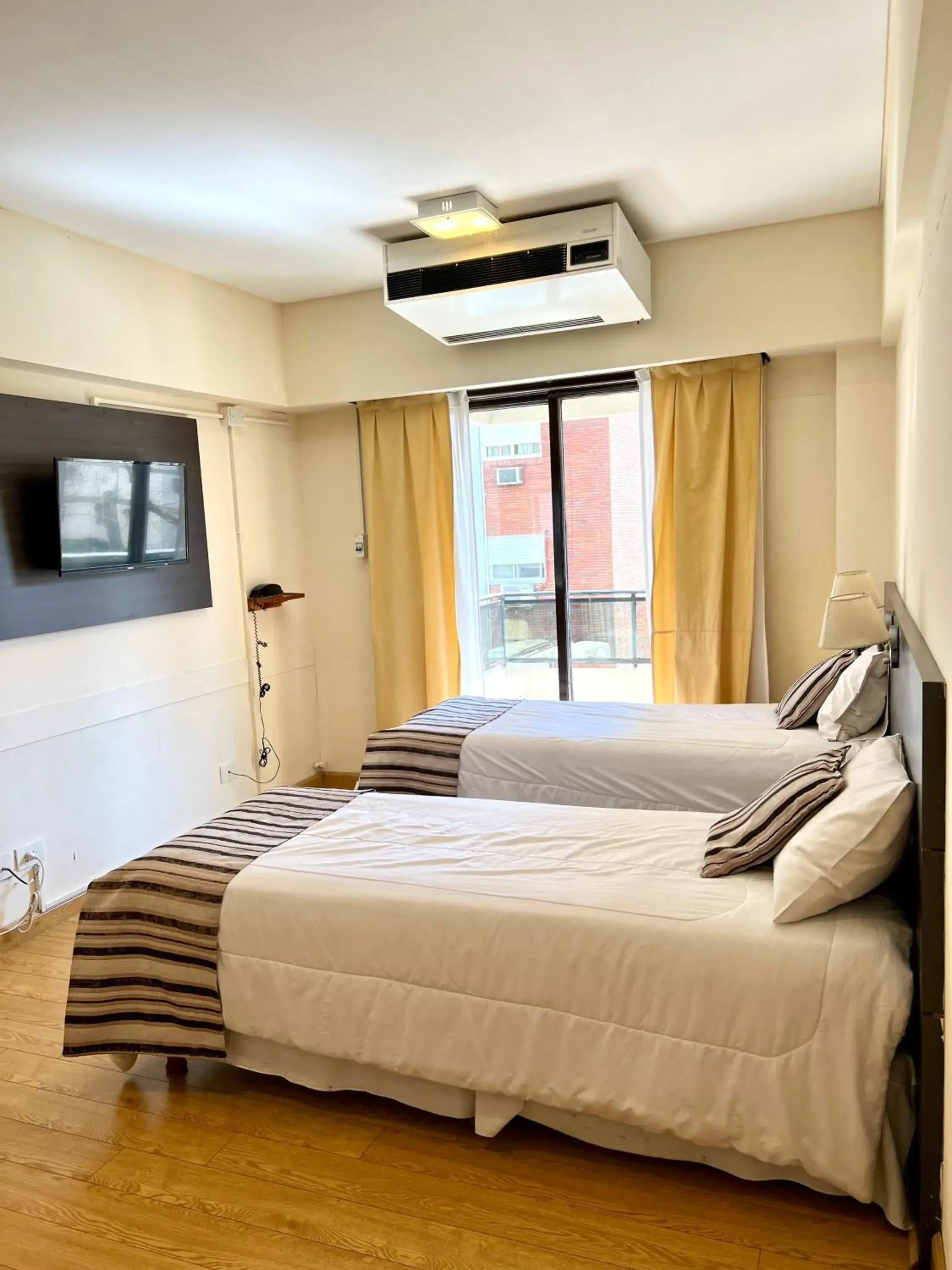 Bed in Golf Tower Suites & Apartments Bed in Golf Tower Suites & Apartments