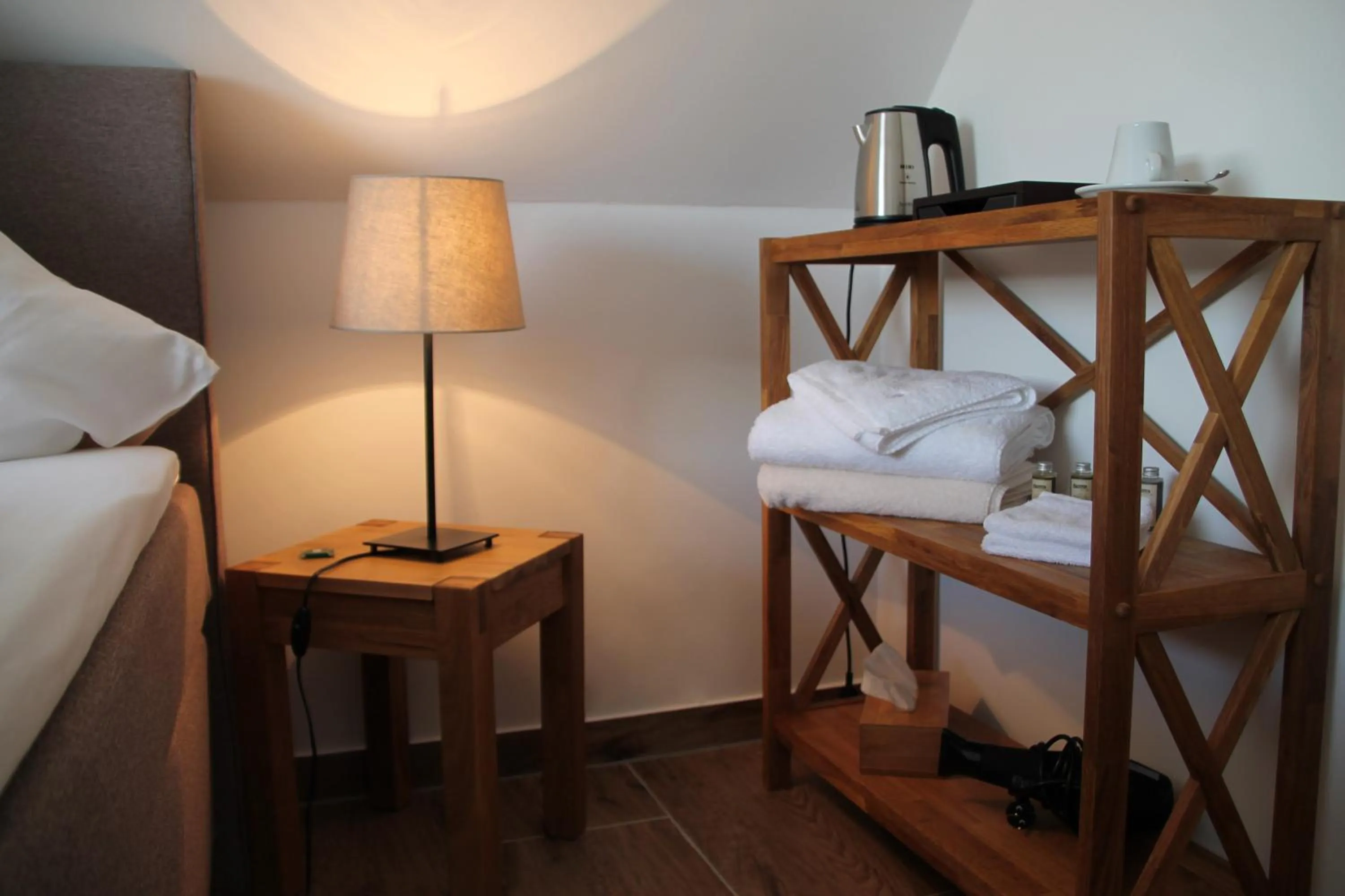 Photo of the whole room, Bed in Gästezimmer Gier