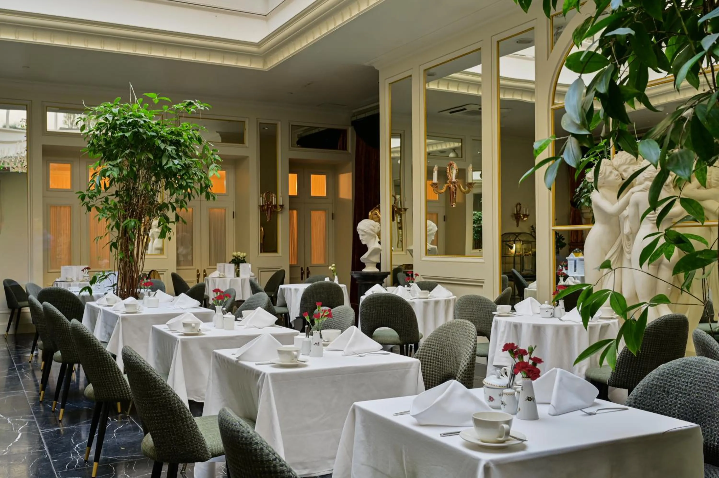 Breakfast in Grand Palace Hotel - Small Luxury Hotels of the World