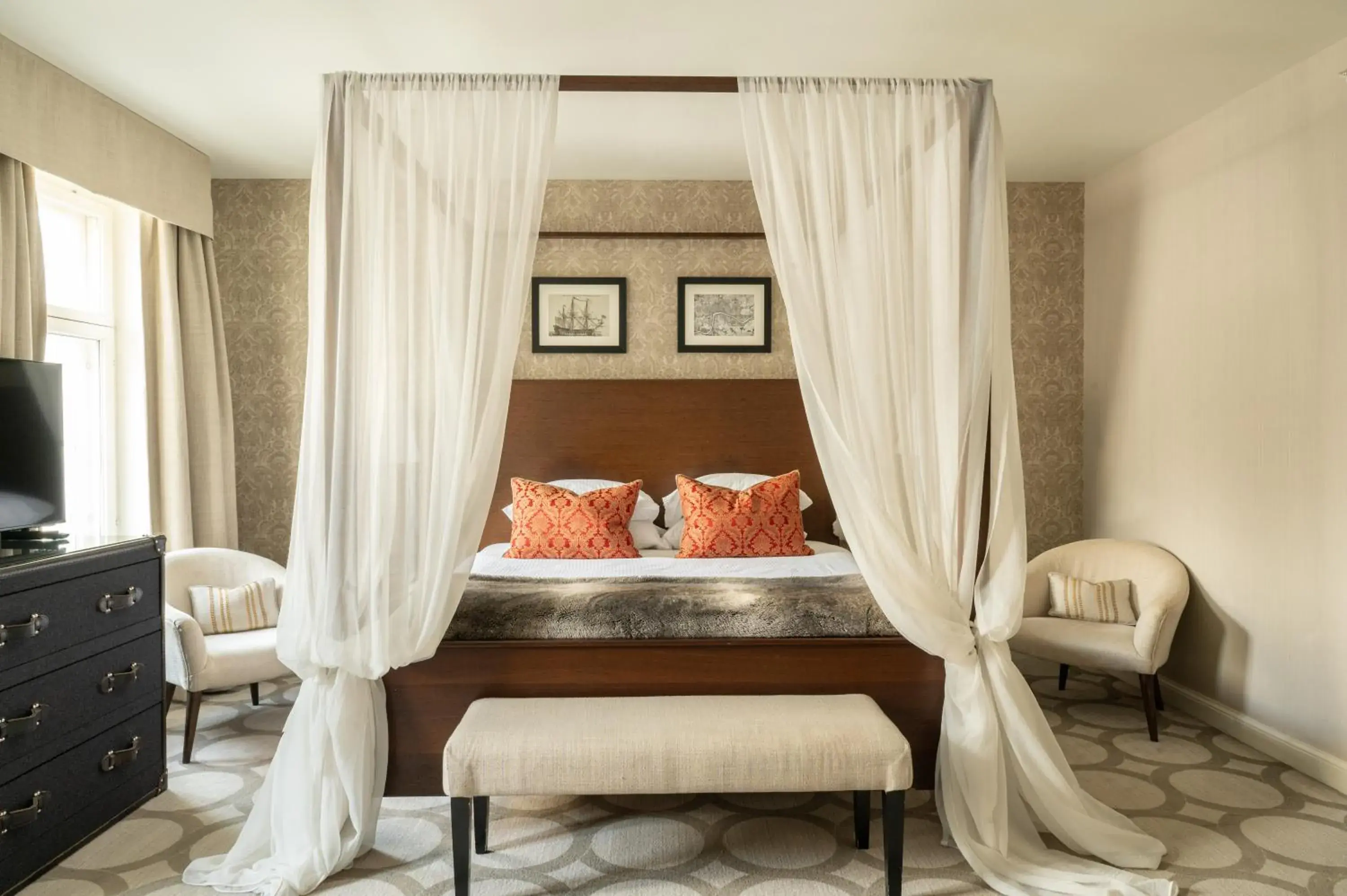 Bed in Grand Palace Hotel - Small Luxury Hotels of the World Bed in Grand Palace Hotel - Small Luxury Hotels of the World