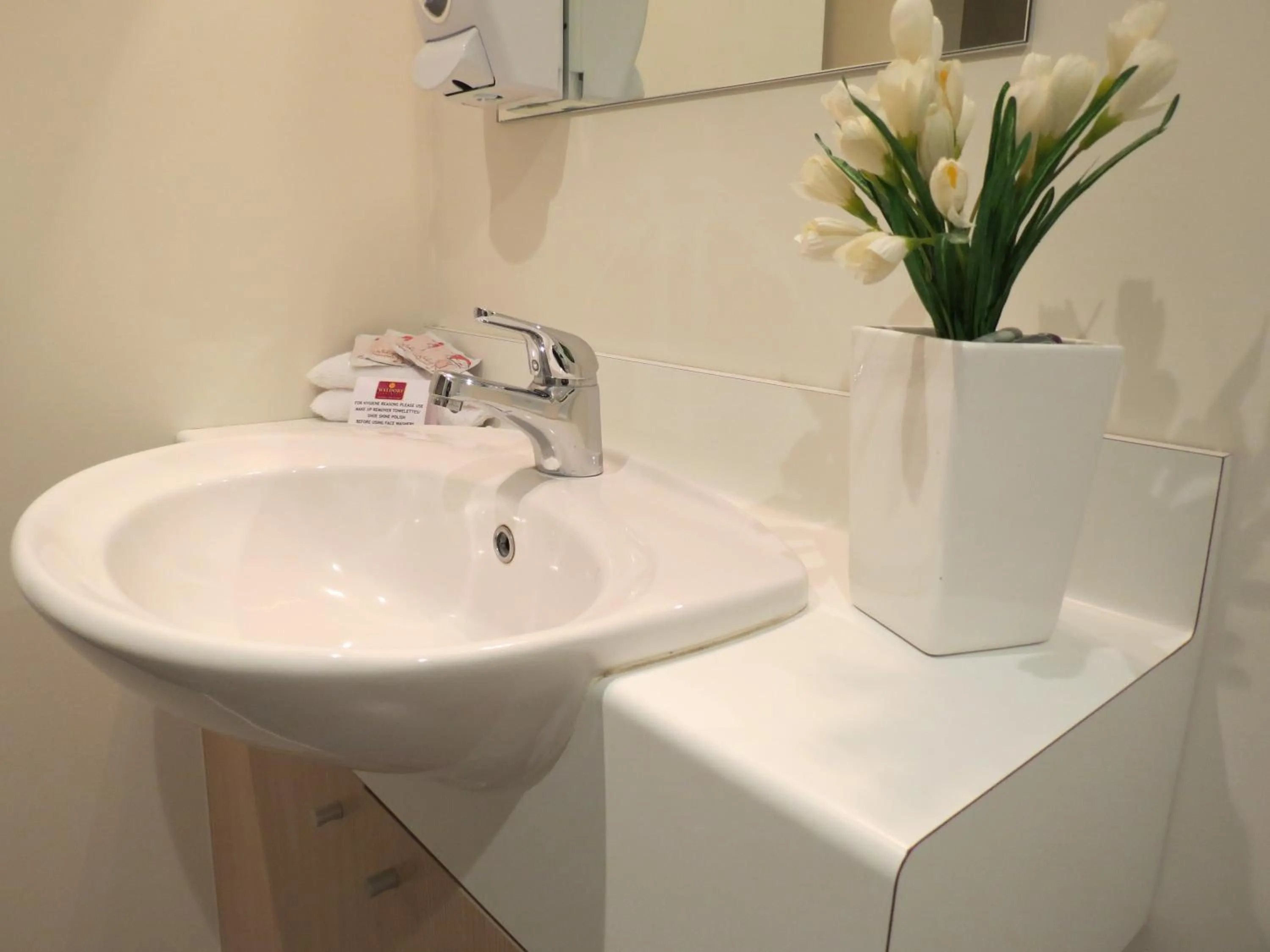 Bathroom in Castle Newhaven