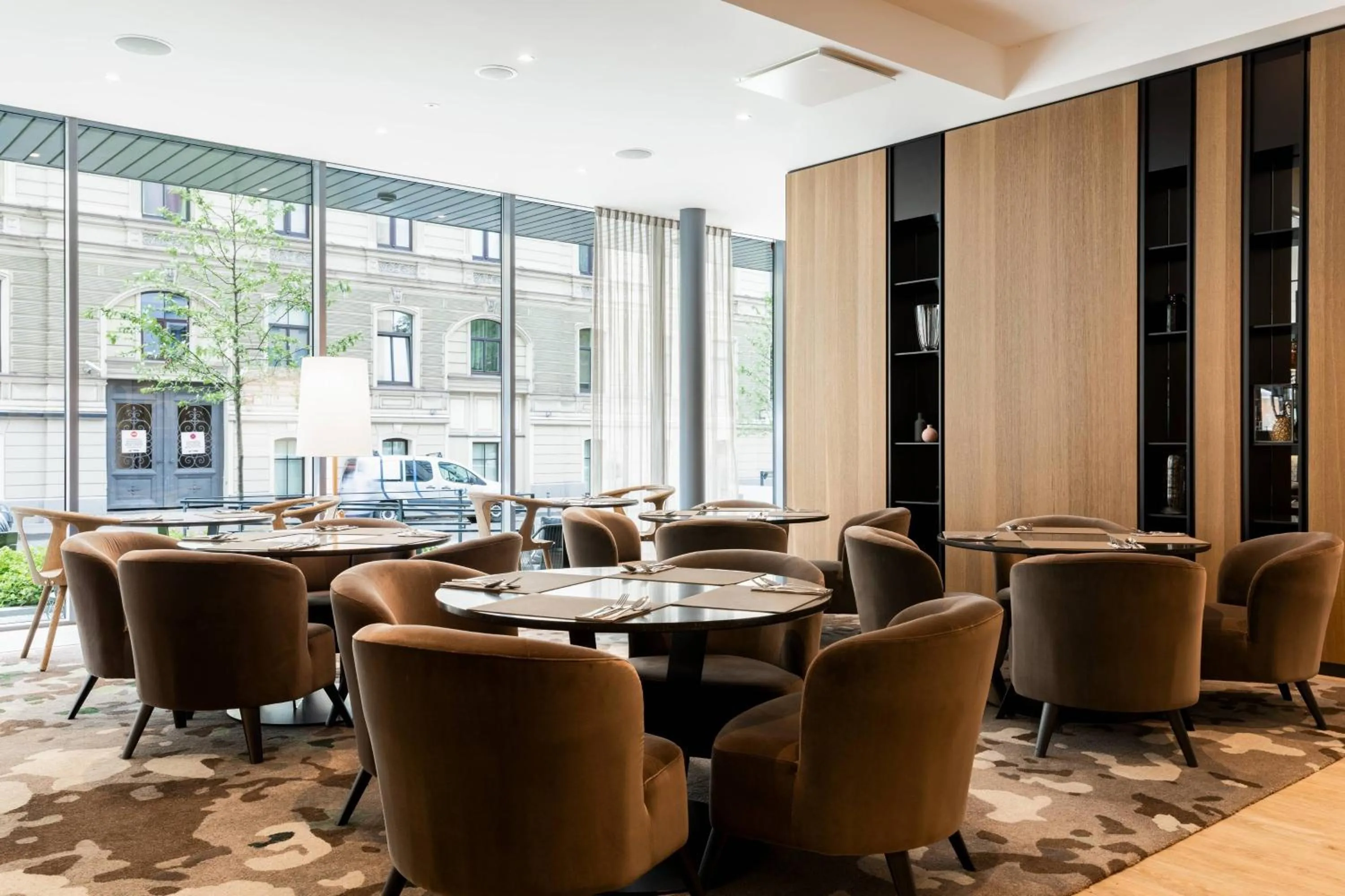 Lounge or bar in AC Hotel by Marriott Riga