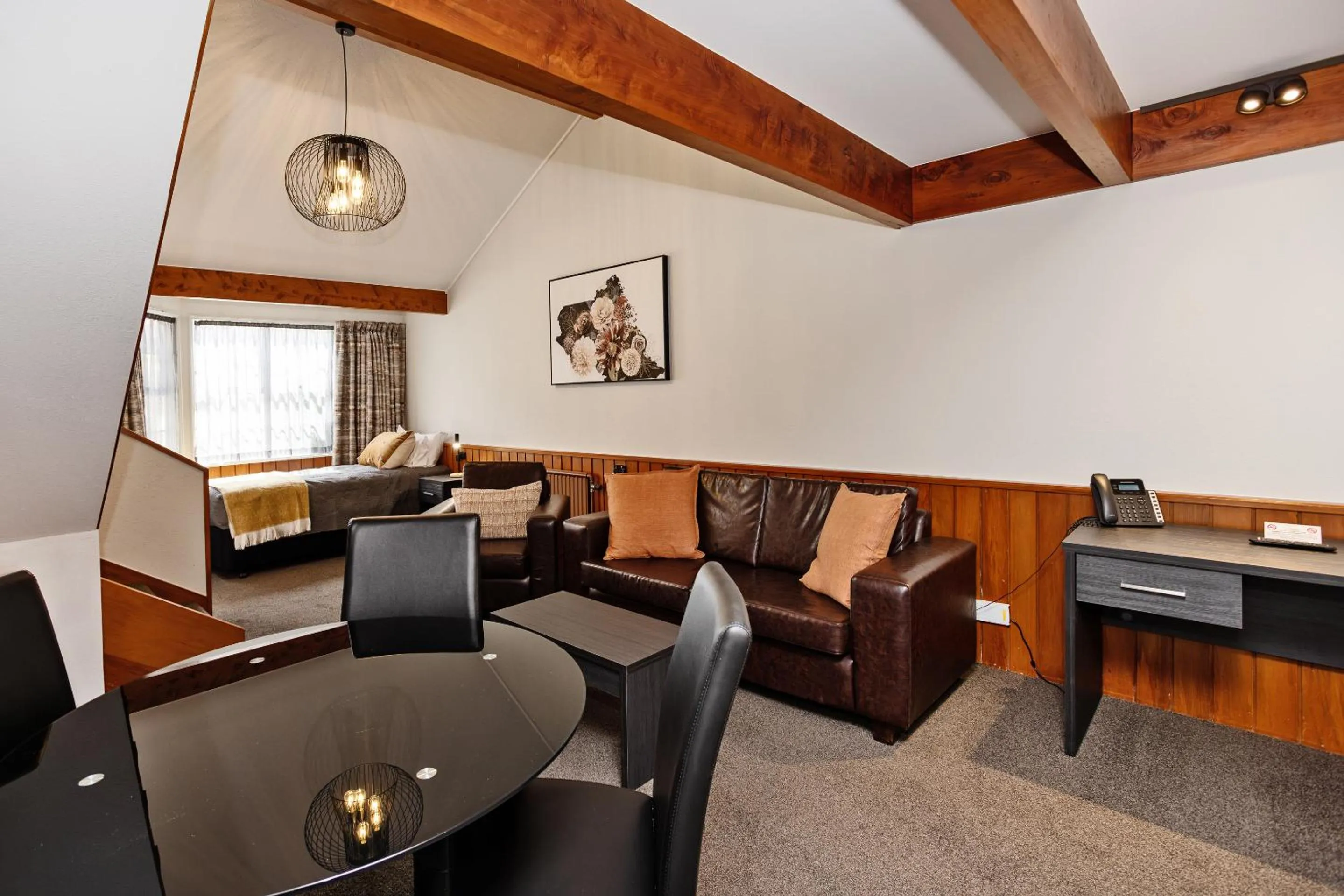 Balmoral Lodge Motel