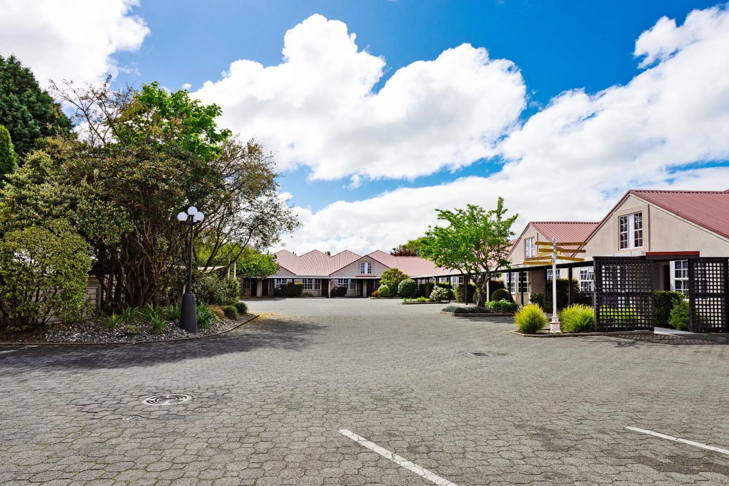 Balmoral Lodge Motel