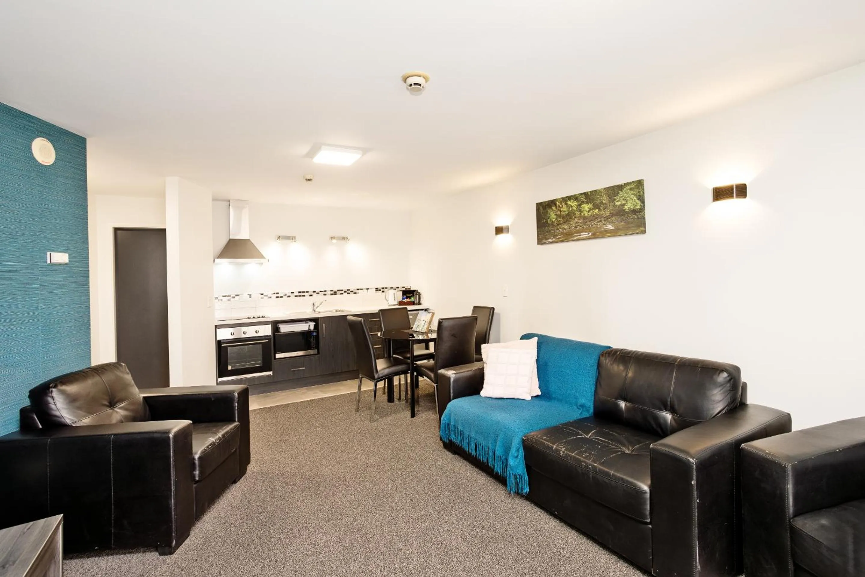 Balmoral Lodge Motel