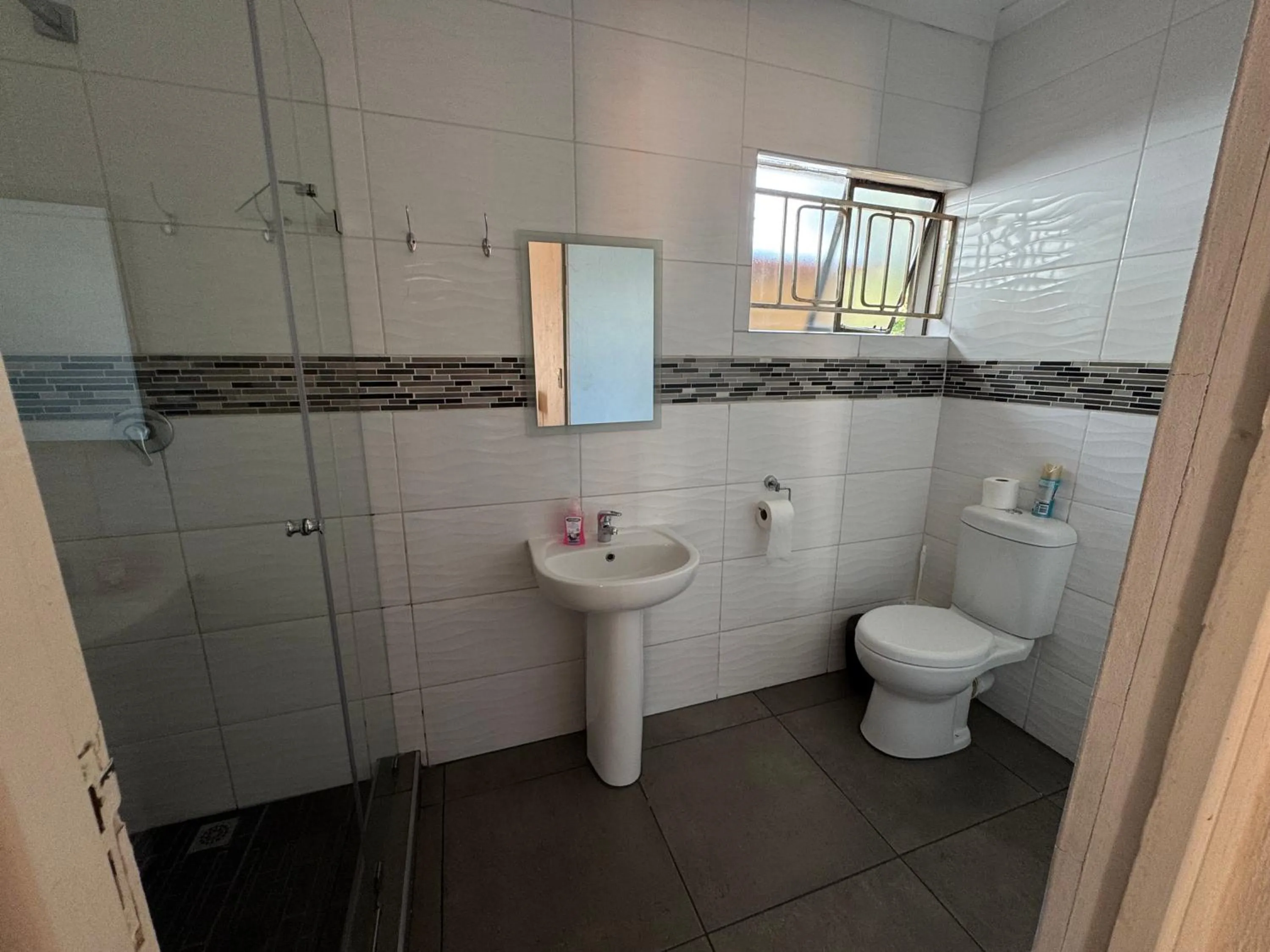 Bathroom in 8 Ibis Lane Guest House