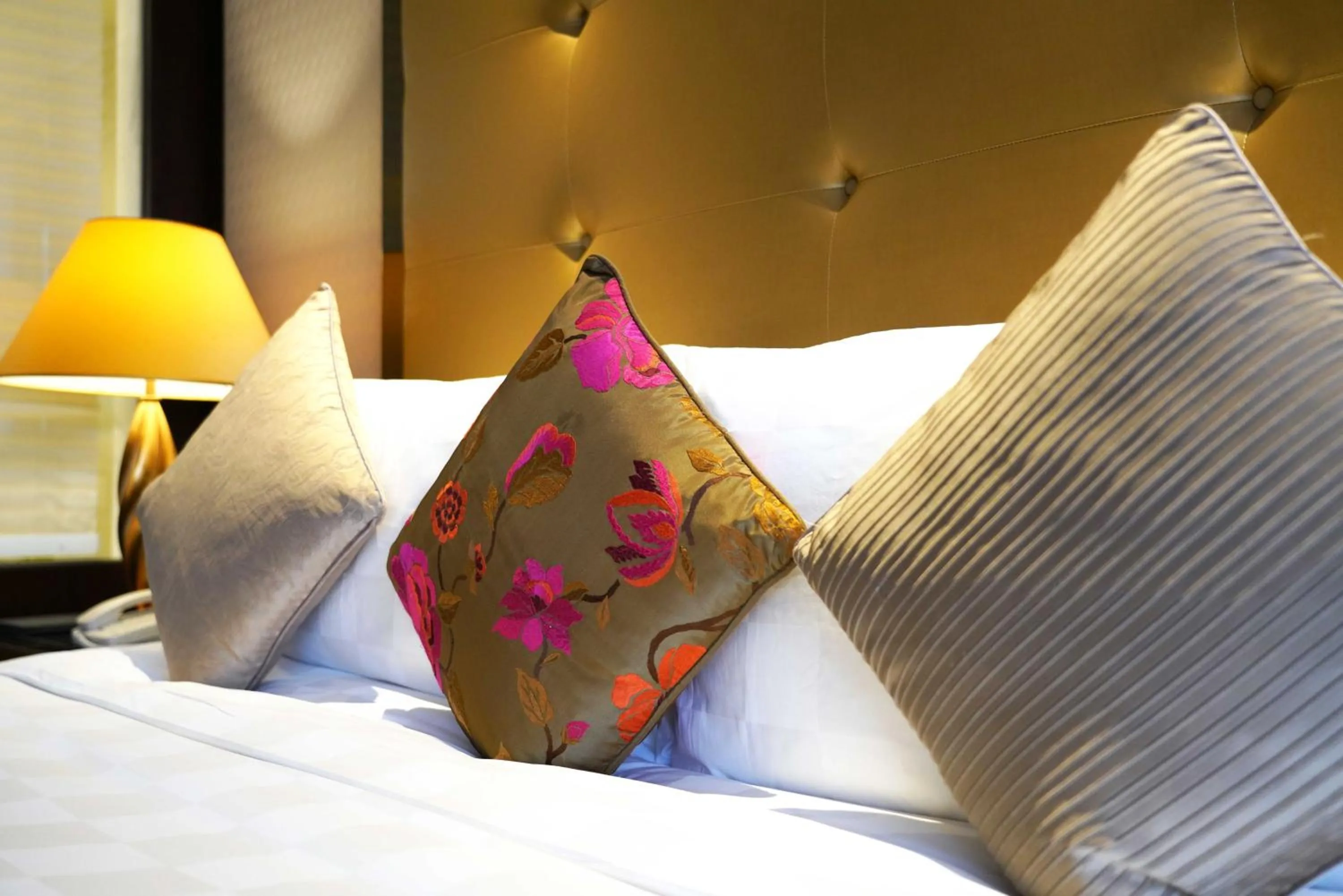 Bedroom, Bed in InterContinental Dalian by IHG