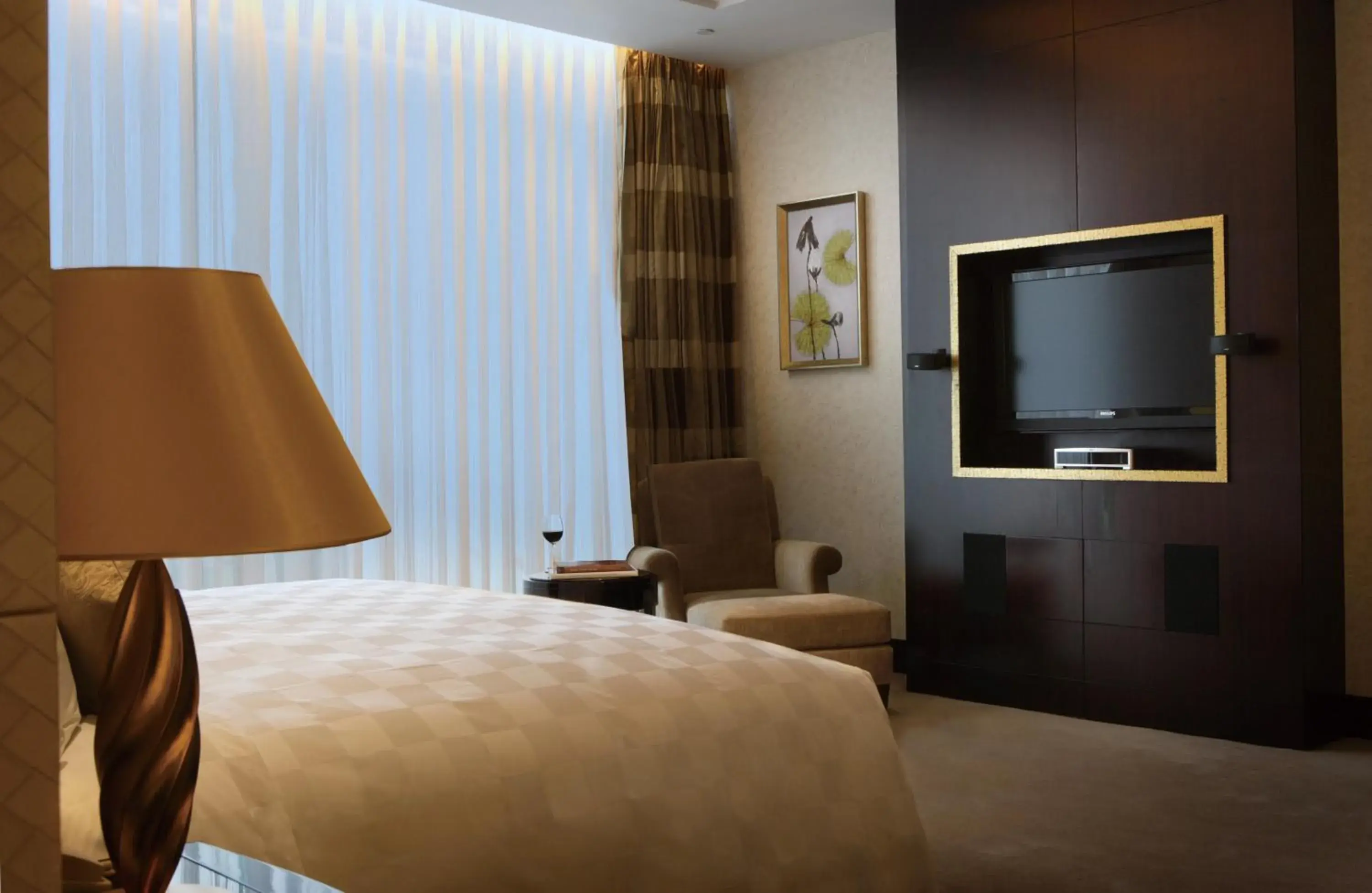 Bedroom, Bed in InterContinental Dalian by IHG Bedroom, Bed in InterContinental Dalian by IHG