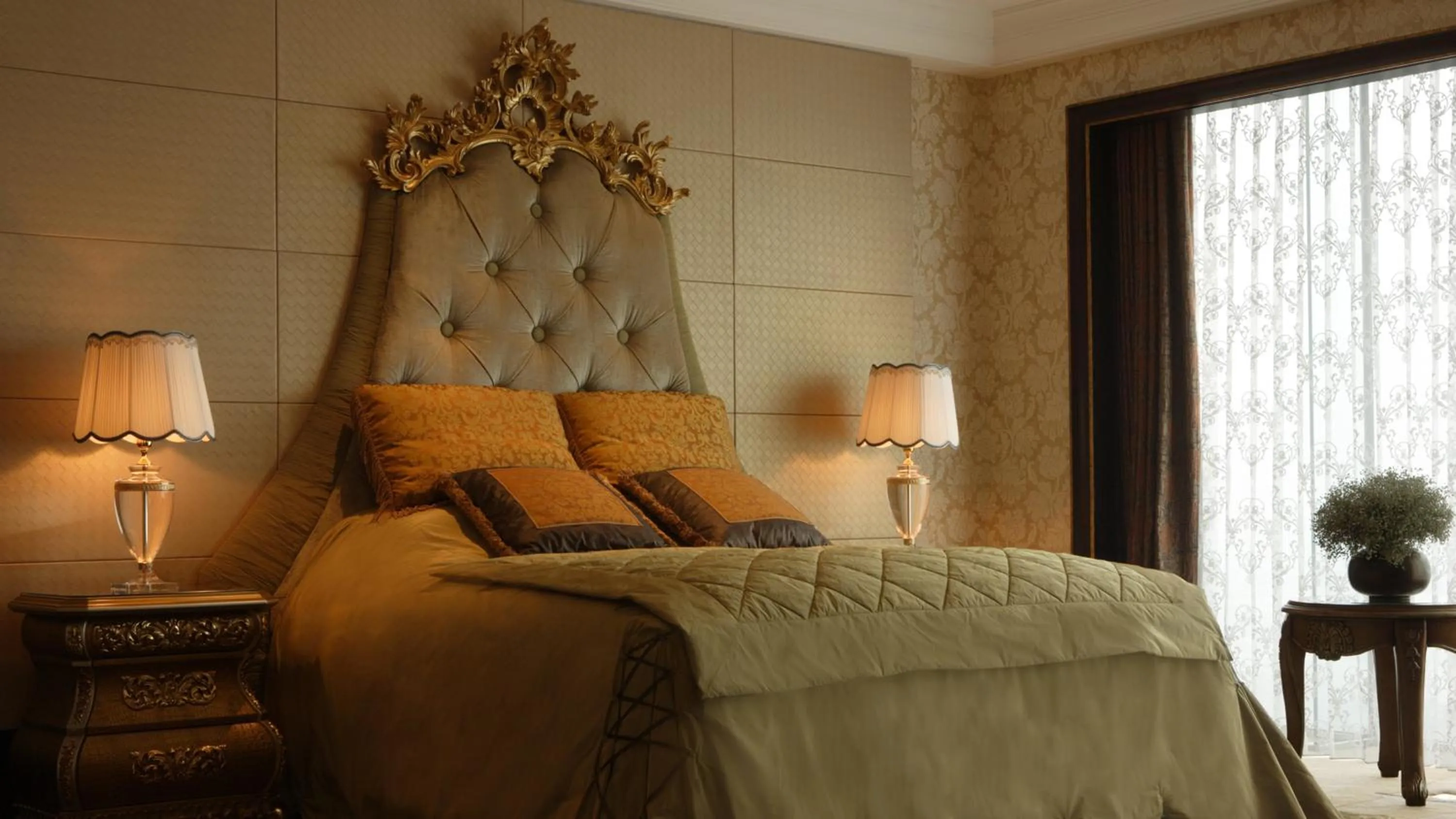 Photo of the whole room, Bed in InterContinental Dalian by IHG