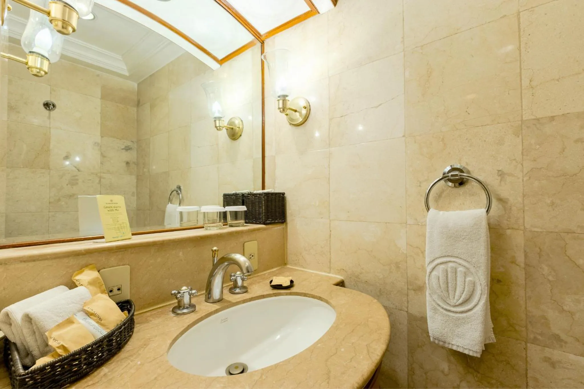 Bathroom in Richmonde Hotel Ortigas, Manila