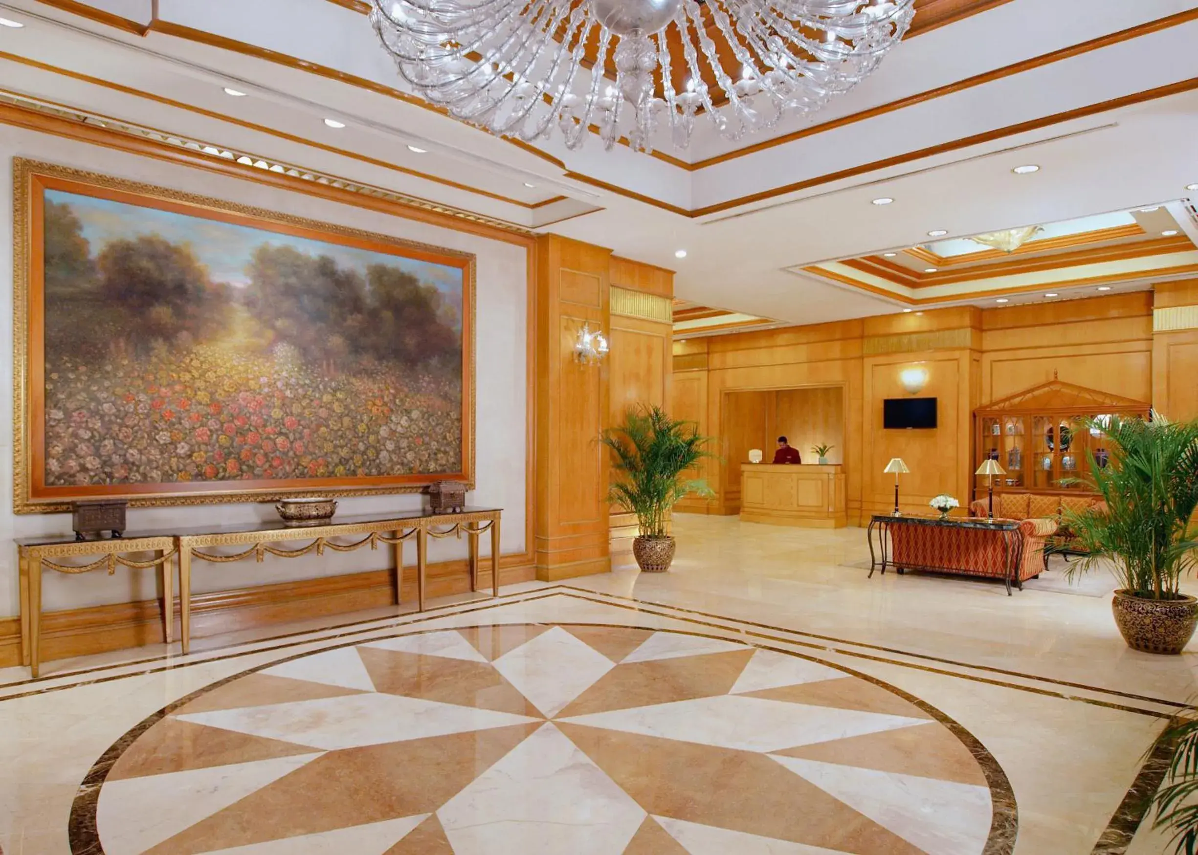 Lobby or reception in Richmonde Hotel Ortigas, Manila Lobby or reception in Richmonde Hotel Ortigas, Manila