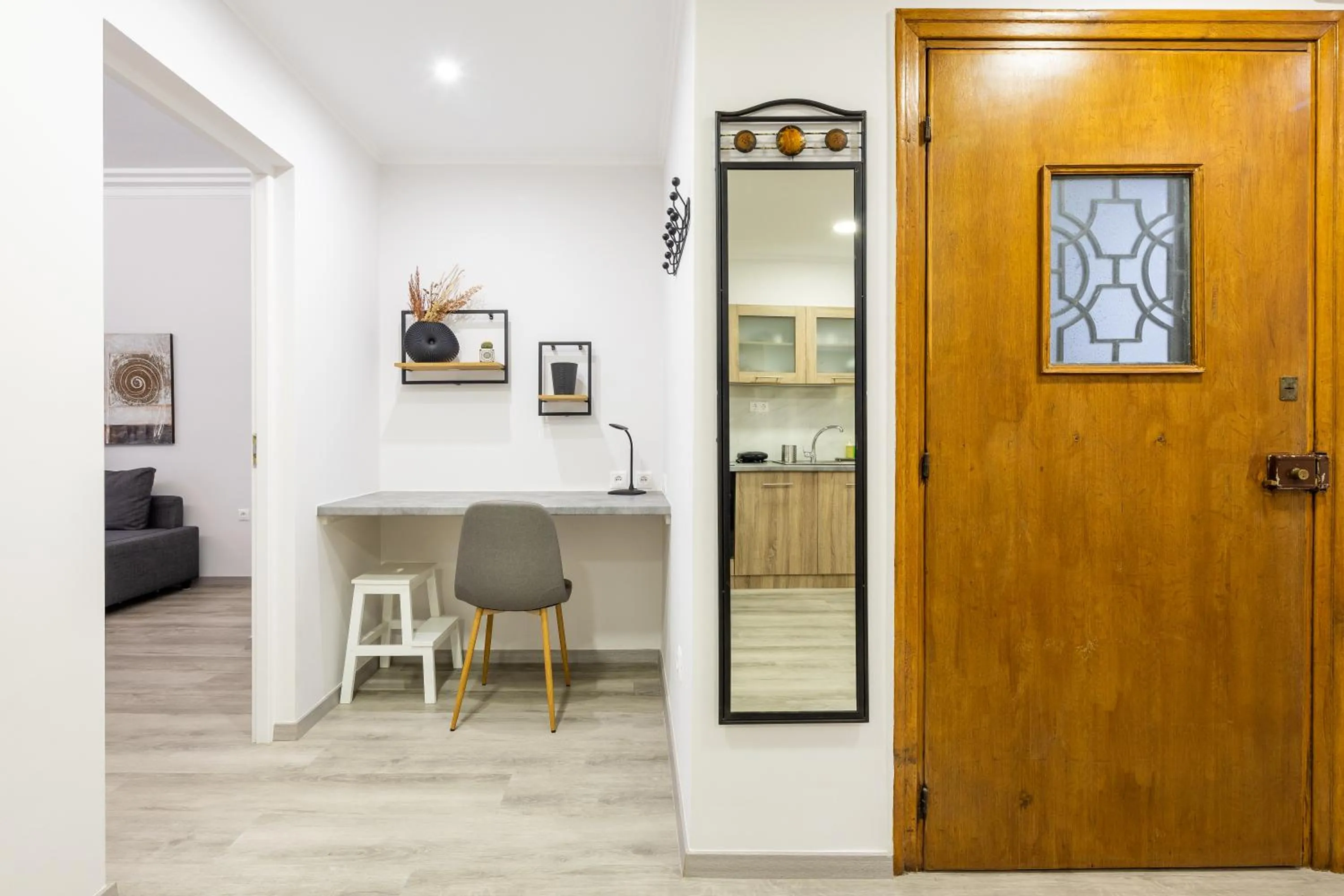 Decorative detail in Apartments Historical Center