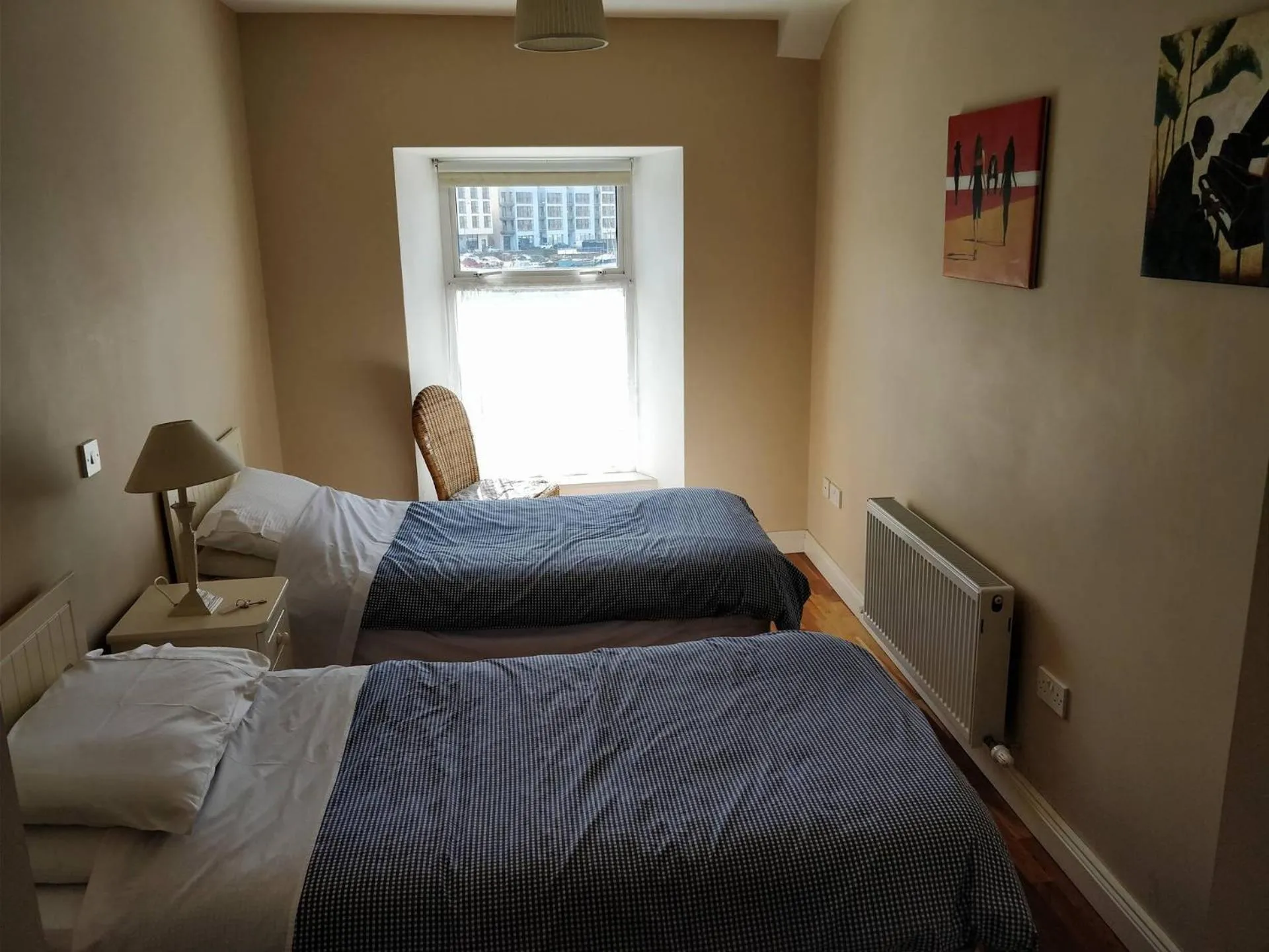 Bed in Barry's Harbour View