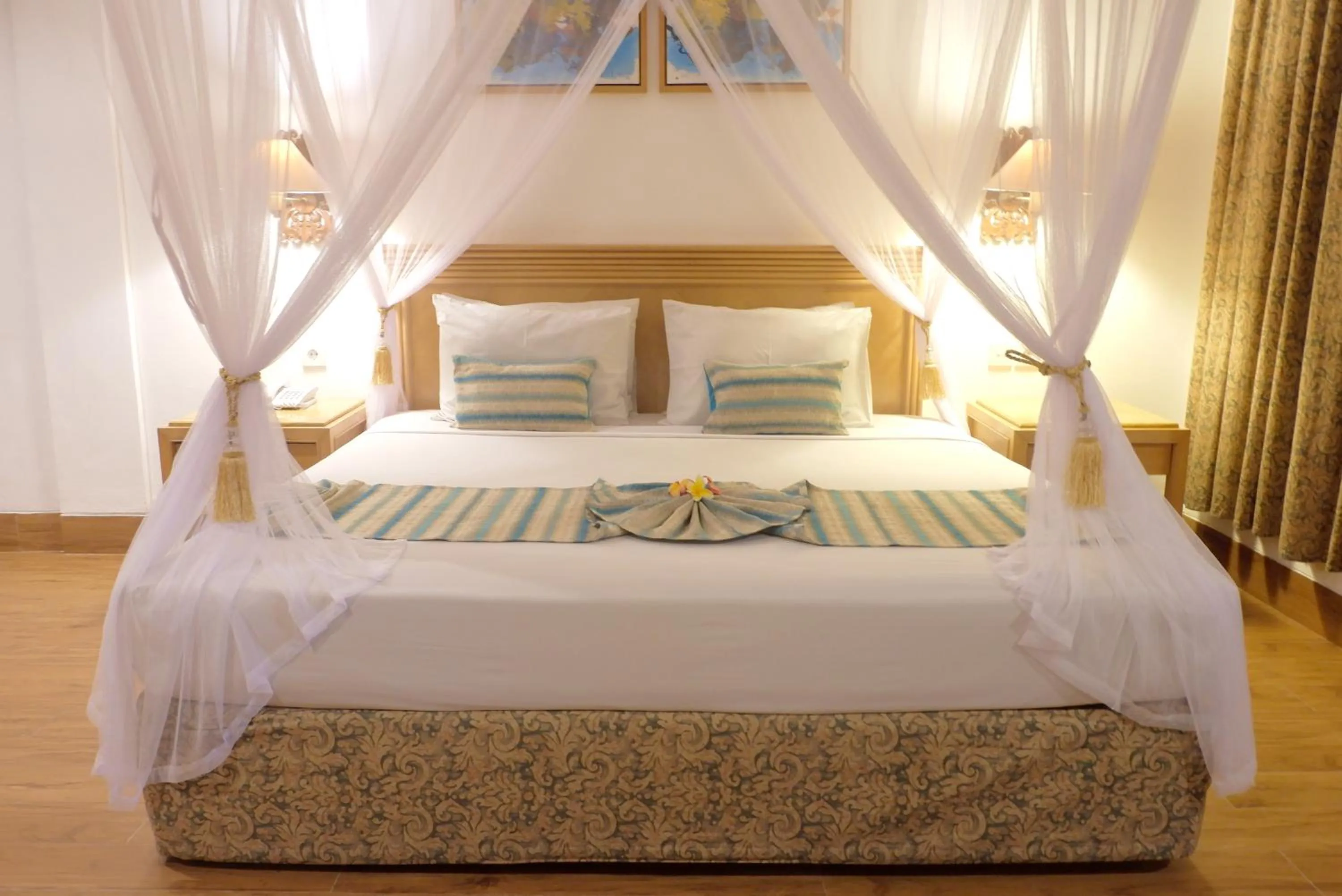 Bed in Seminyak Paradiso Hotel