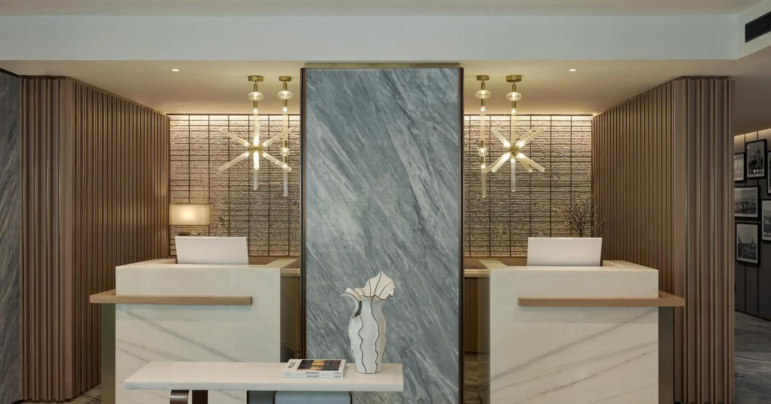 Suite Room - single occupancy in Astoria Hotel Suite Room - single occupancy in Astoria Hotel