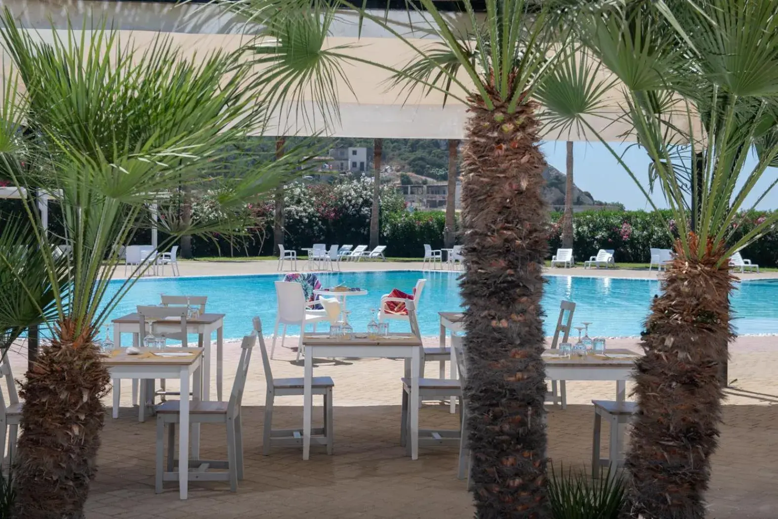 Swimming Pool in Hotel Baia D'oro
