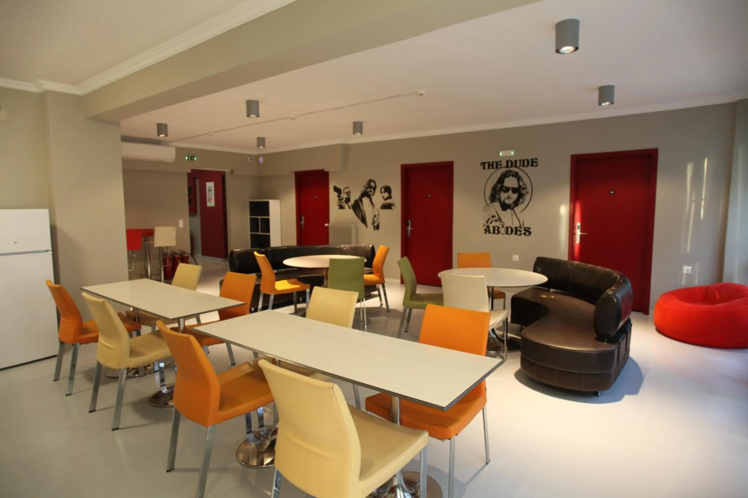 Living room in Stay Hybrid Youth Hostel