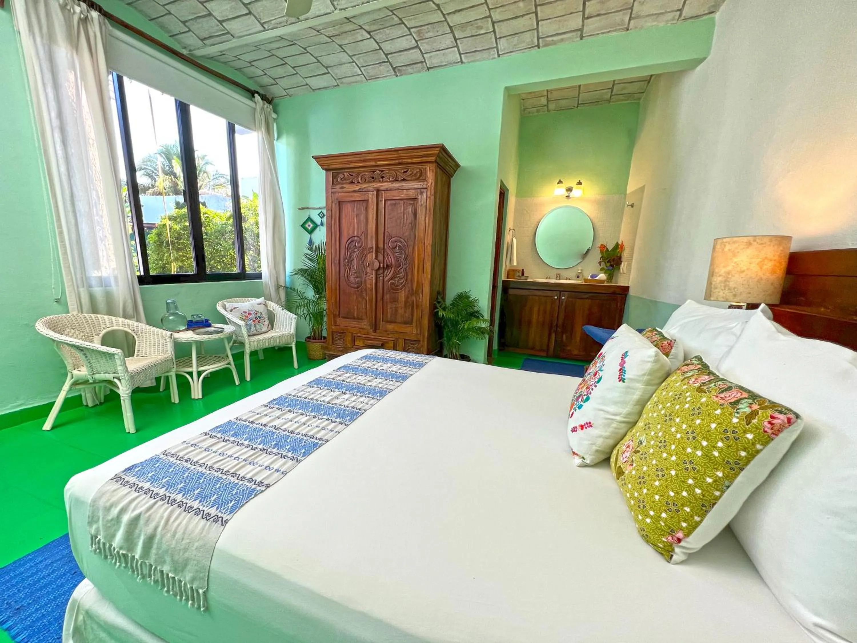 Bed in Casa Nawalli Pickleball Resort & Retreats Adults Only