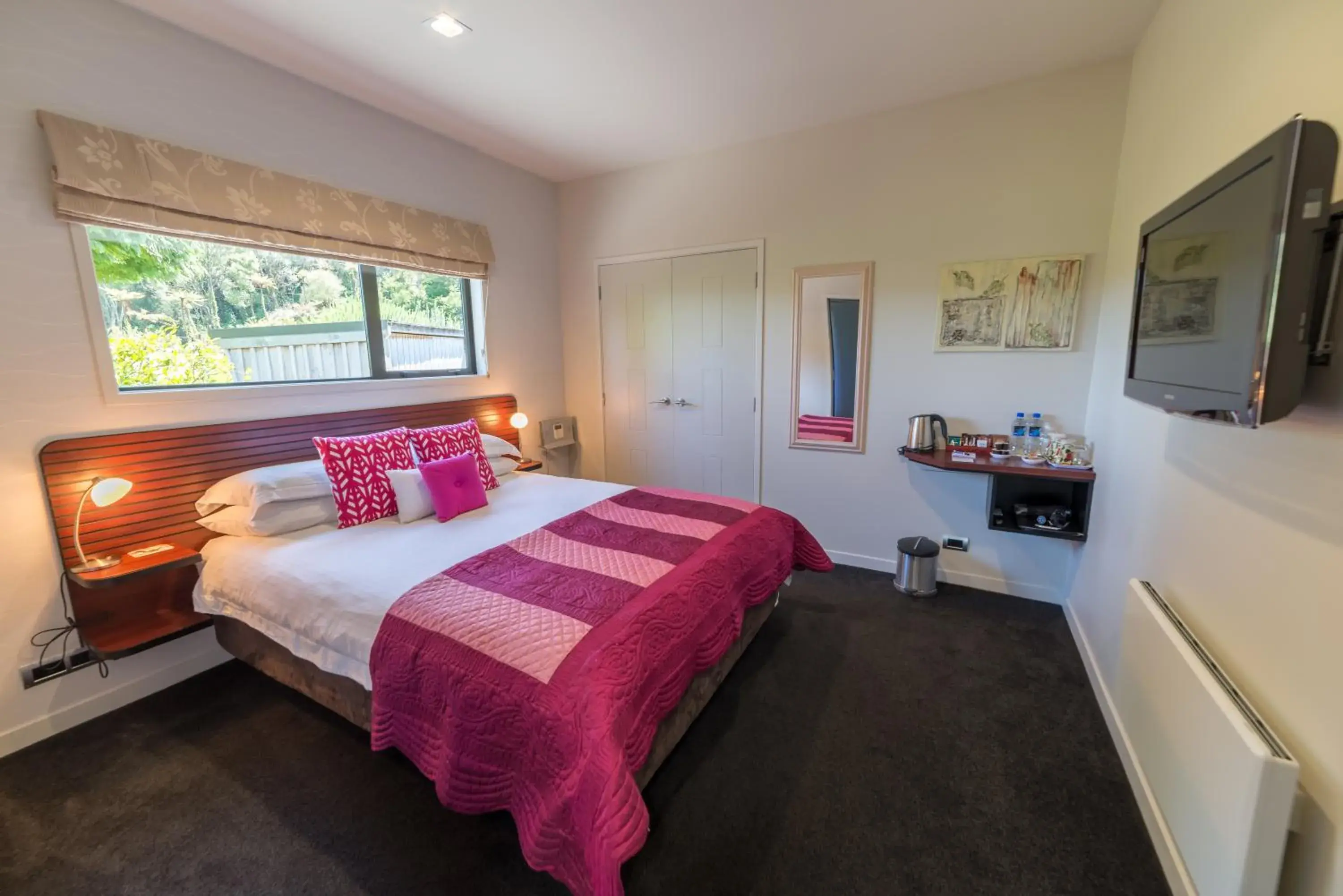 Double Room in City Lights Boutique Lodge Double Room in City Lights Boutique Lodge